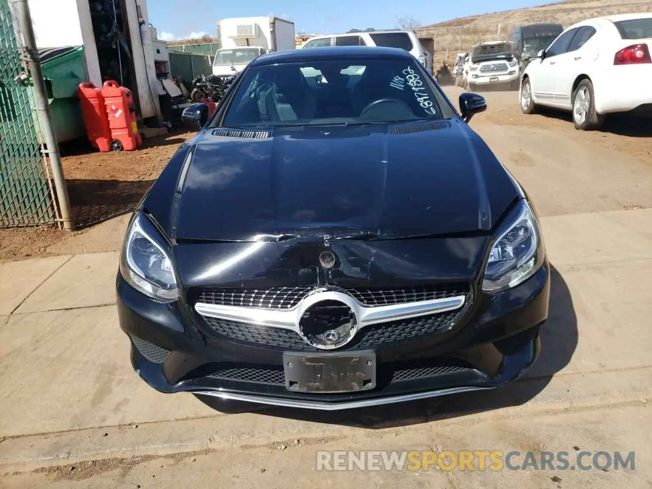 5 fotografías del automóvil dañado WDDPK3JA8KF164331 MERCEDES-BENZ SLC-CLASS 2019
