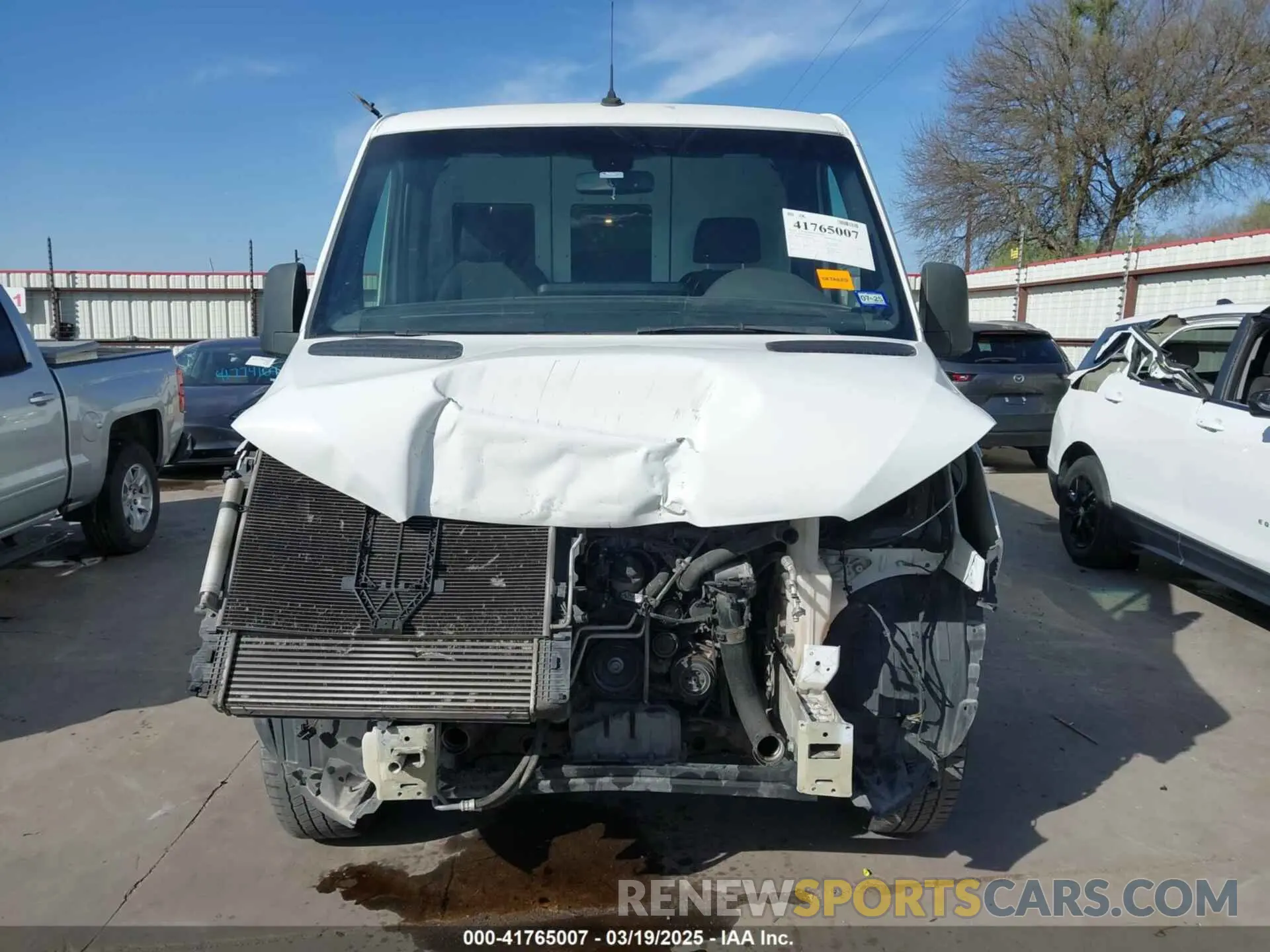 13 fotografías del automóvil dañado WD3PE7ED3KT006374 MERCEDES-BENZ SPRINTER 1500 2019