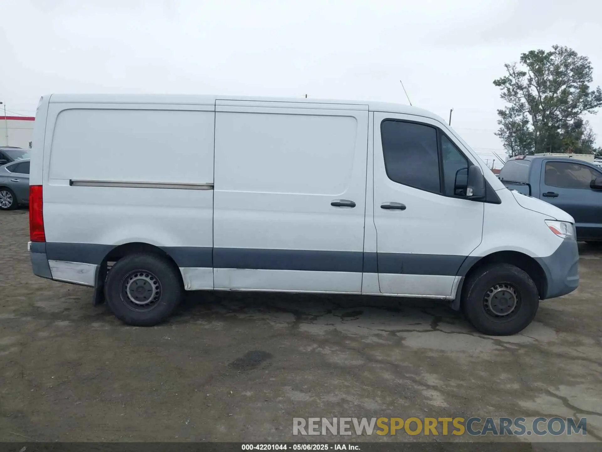 13 fotografías del automóvil dañado W1Y70BGY9LT032479 MERCEDES-BENZ SPRINTER 1500 2020