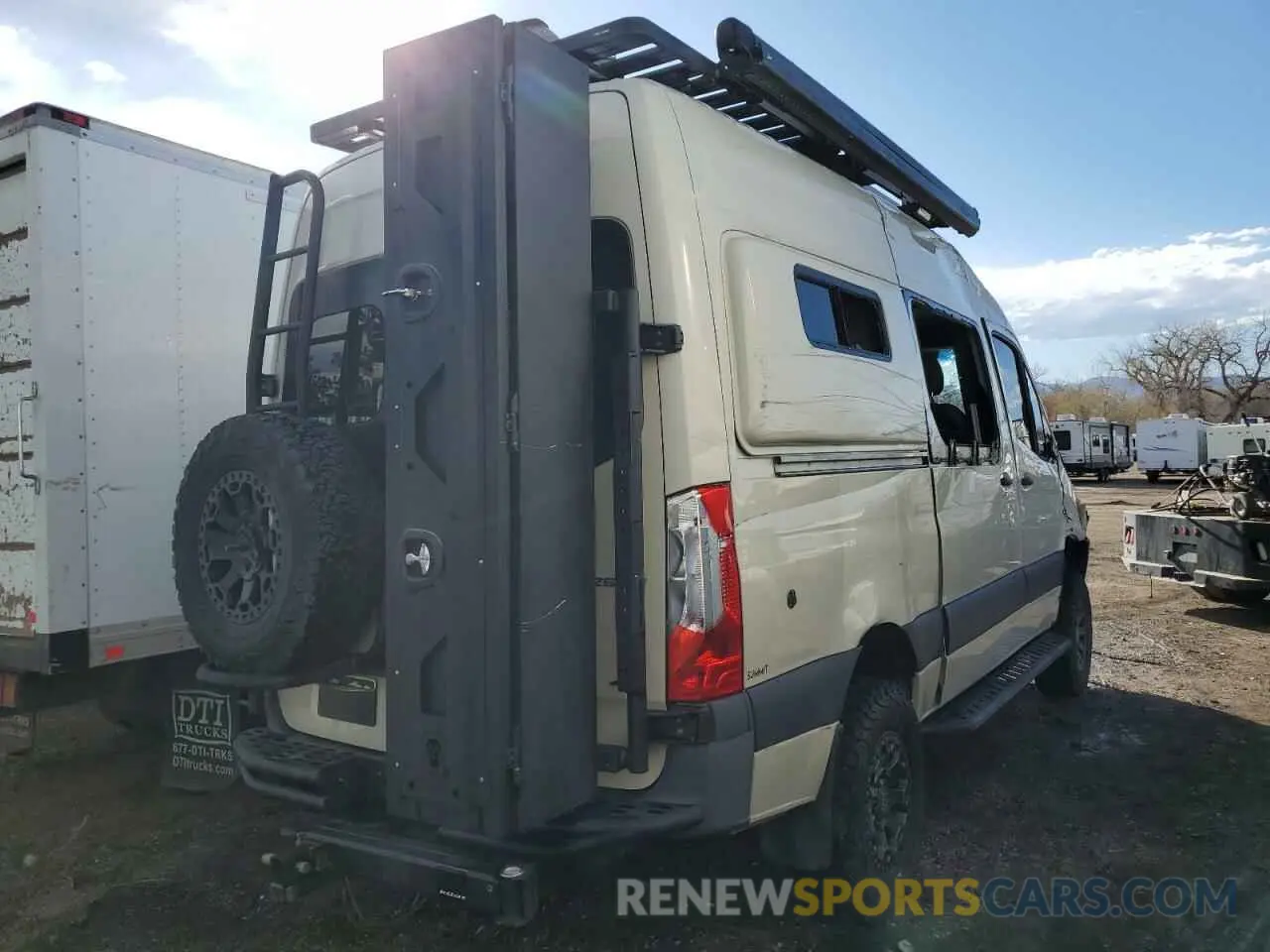 4 fotografías del automóvil dañado W1W4EBVYXKT017696 MERCEDES-BENZ SPRINTER 2019