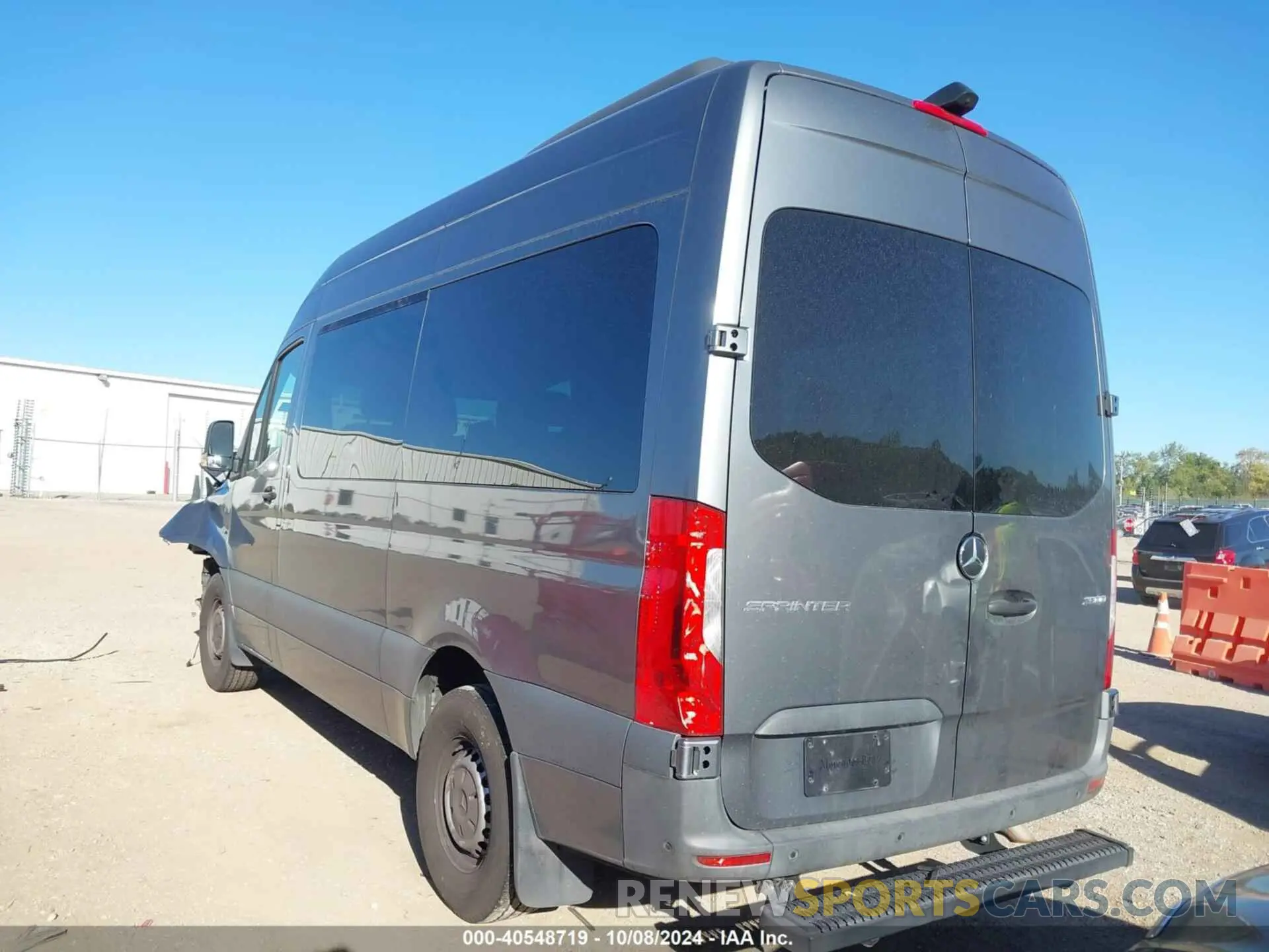 3 fotografías del automóvil dañado W1Z4EFHY0KP199746 MERCEDES-BENZ SPRINTER 2019