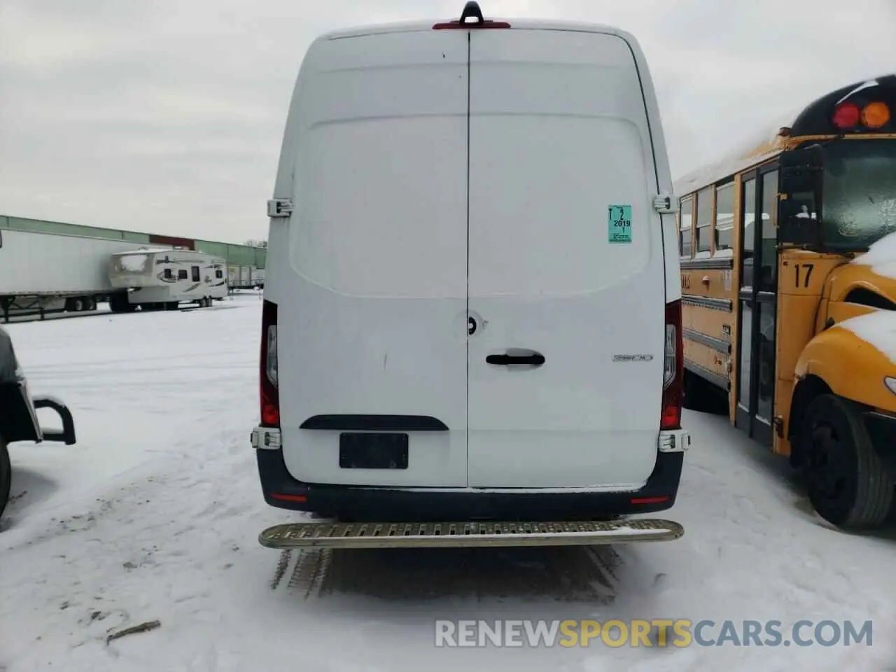 6 fotografías del automóvil dañado WD3PF1CD1KP155226 MERCEDES-BENZ SPRINTER 2019