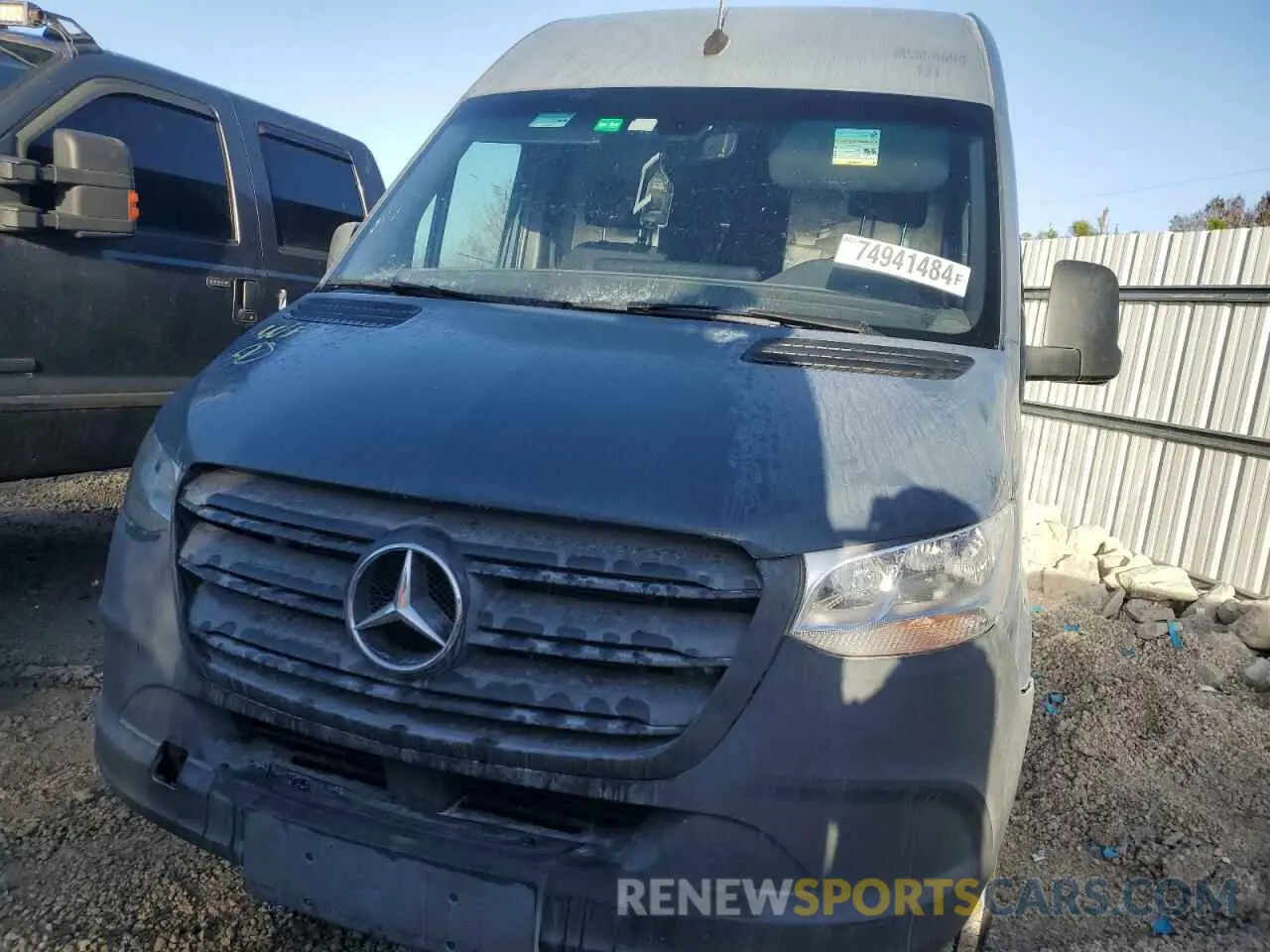 5 fotografías del automóvil dañado WD4PF0CD1KP074135 MERCEDES-BENZ SPRINTER 2019