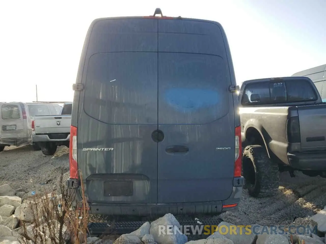 6 fotografías del automóvil dañado WD4PF0CD1KP074135 MERCEDES-BENZ SPRINTER 2019