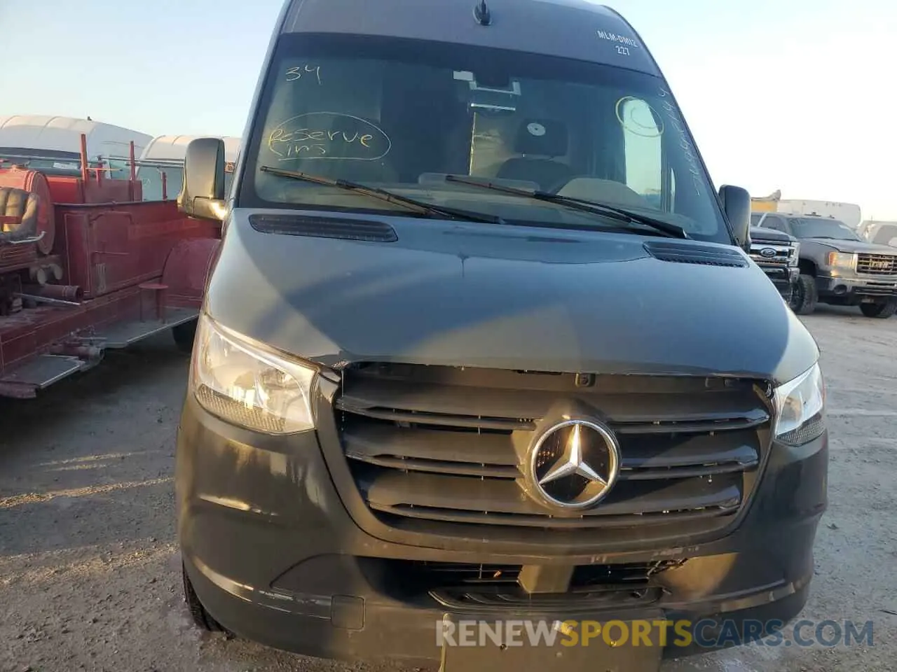 5 fotografías del automóvil dañado WD4PF0CD5KP091116 MERCEDES-BENZ SPRINTER 2019