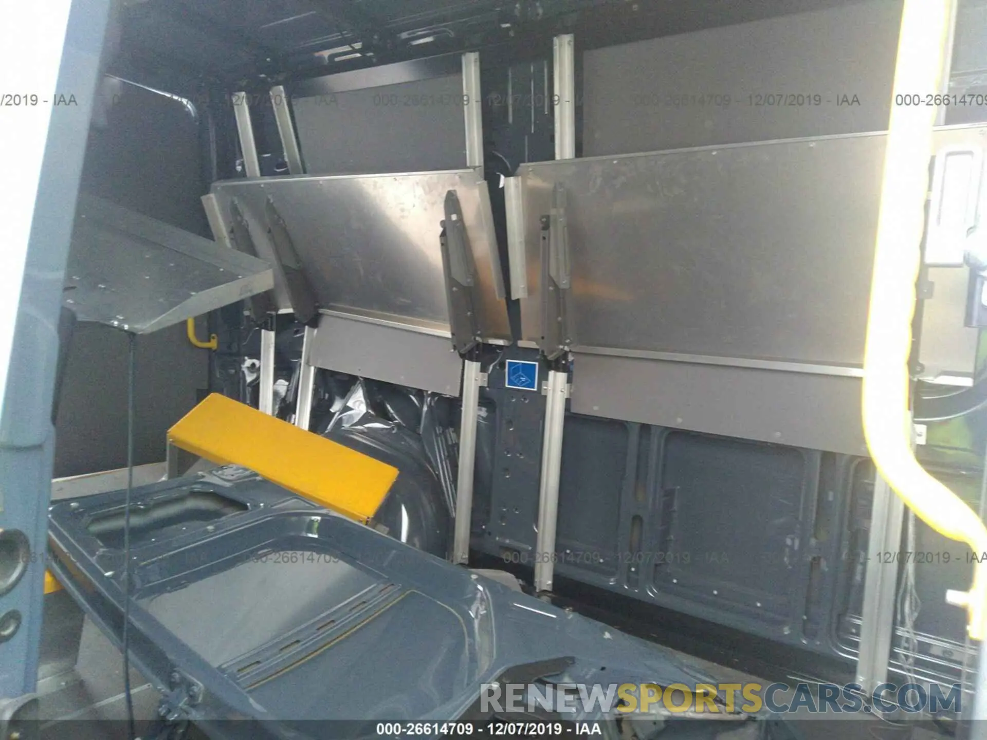 8 fotografías del automóvil dañado WD4PF0CD7KP030429 MERCEDES-BENZ SPRINTER 2019