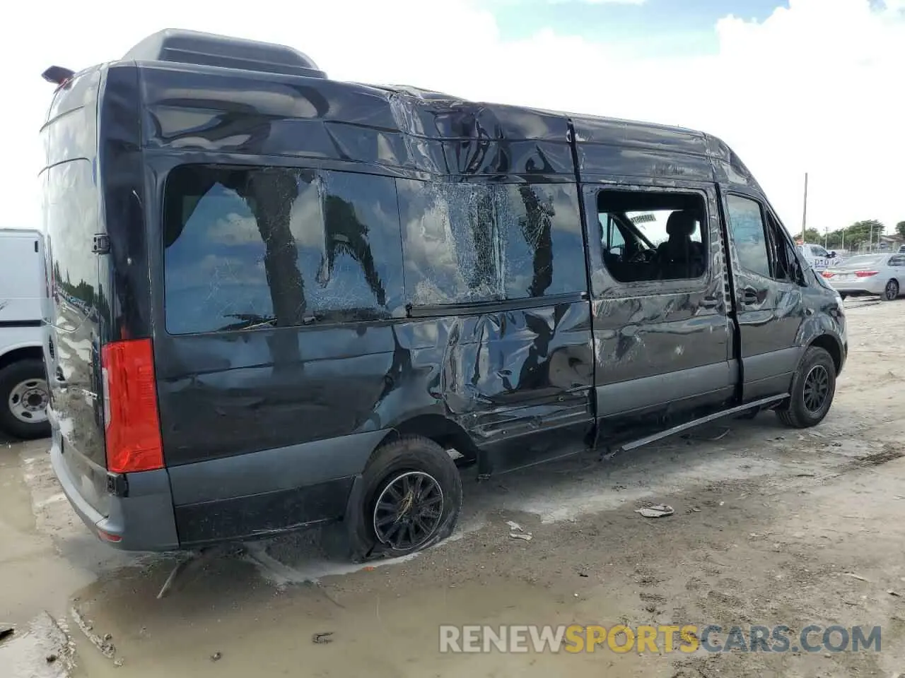 3 fotografías del automóvil dañado WDZPF1ED2KT014661 MERCEDES-BENZ SPRINTER 2019