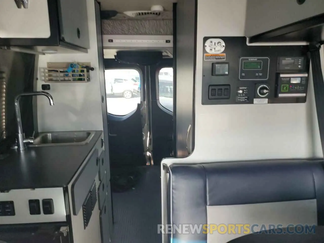 10 fotografías del automóvil dañado W1W4EBVY9LP283009 MERCEDES-BENZ SPRINTER 2020