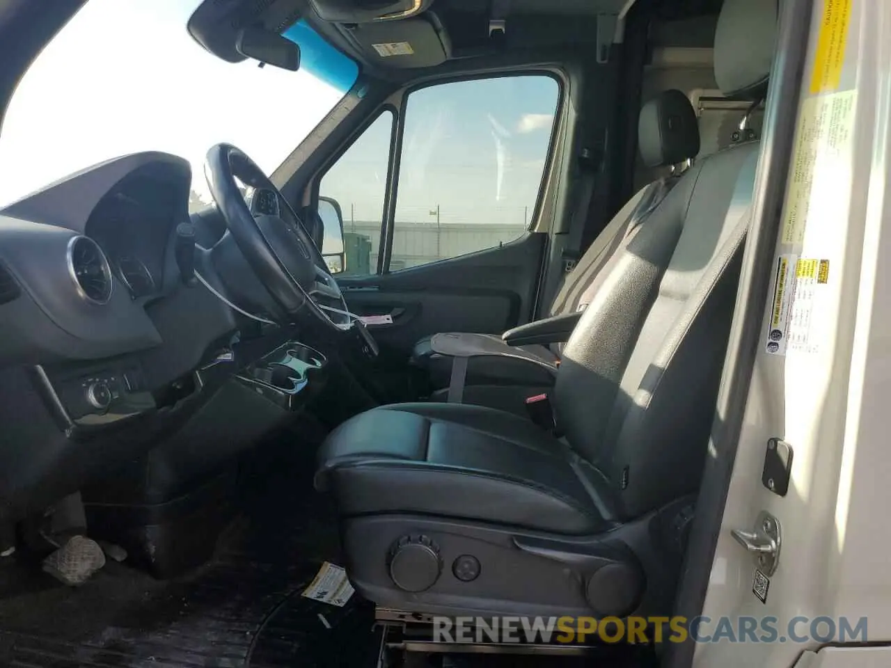 7 fotografías del automóvil dañado W1W4EBVY9LP283009 MERCEDES-BENZ SPRINTER 2020