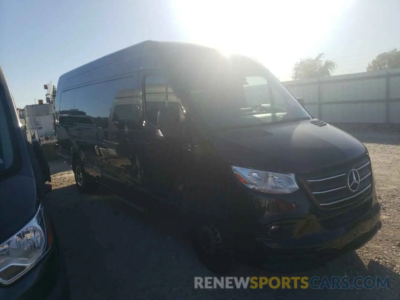 4 fotografías del automóvil dañado W1X8ED3Y6LP240257 MERCEDES-BENZ SPRINTER 2020