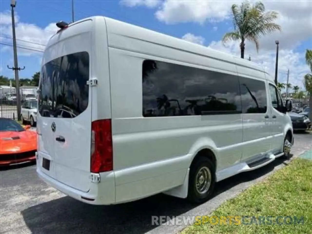4 fotografías del automóvil dañado W1X8ED3Y9LT023485 MERCEDES-BENZ SPRINTER 2020