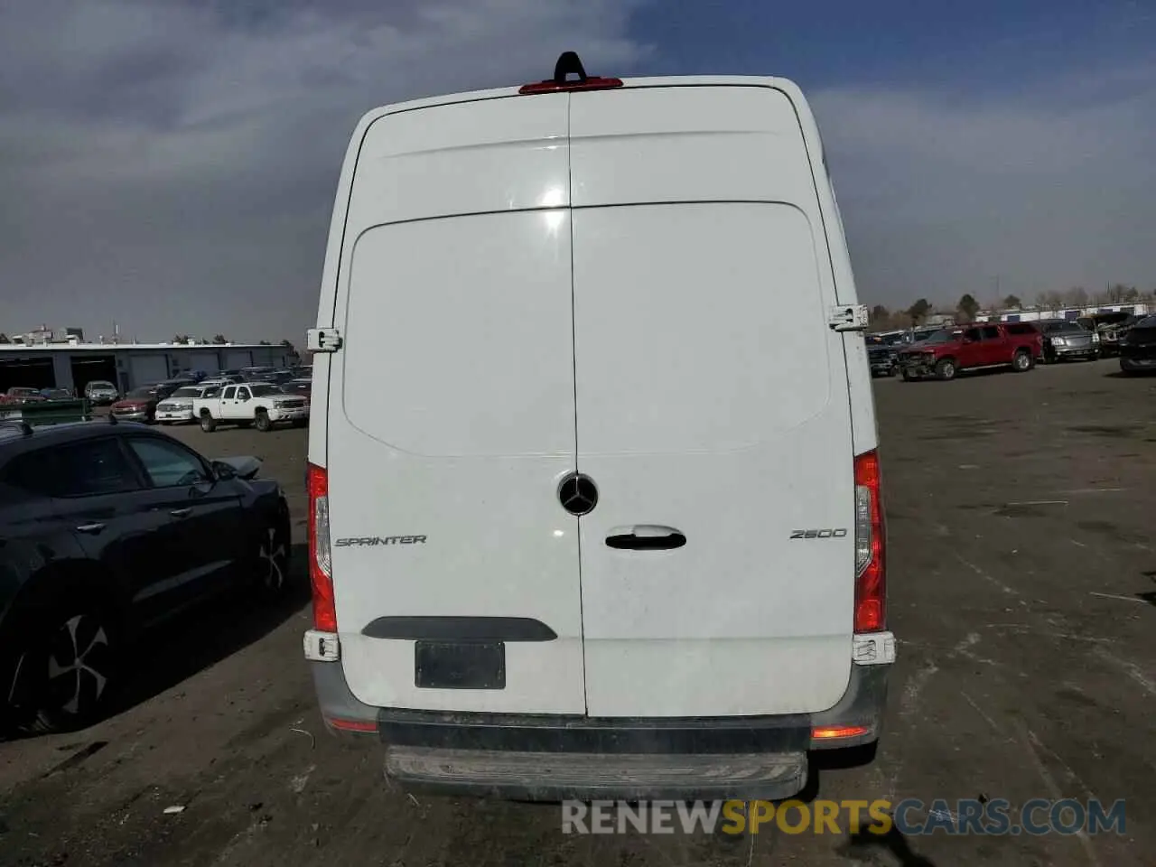 6 fotografías del automóvil dañado W1W40CHY1MT055630 MERCEDES-BENZ SPRINTER 2021