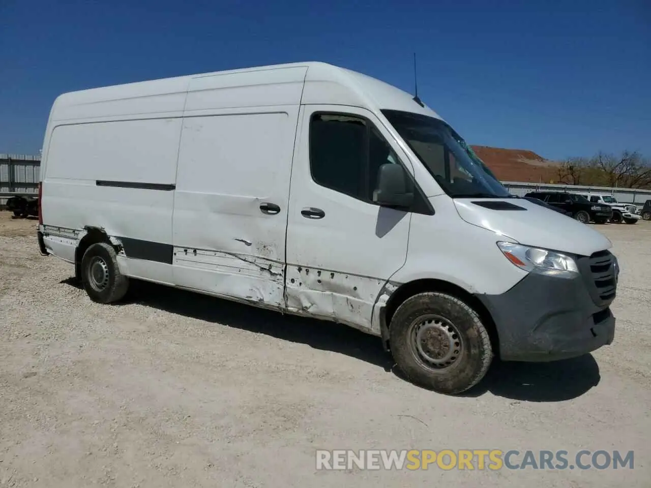 4 fotografías del automóvil dañado W1W40CHY2MT054809 MERCEDES-BENZ SPRINTER 2021