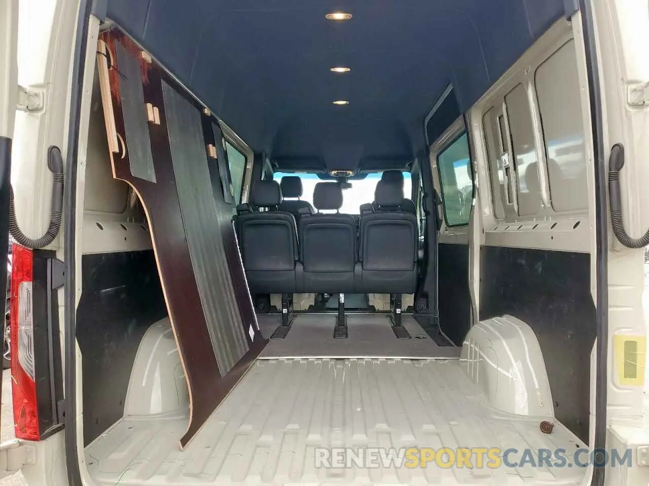 10 fotografías del automóvil dañado W1W4DBHY9MT076658 MERCEDES-BENZ SPRINTER 2021