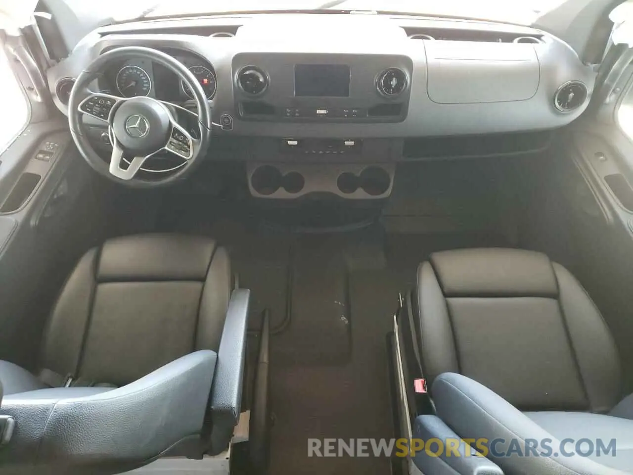 8 fotografías del automóvil dañado W1W70BGY3MT072289 MERCEDES-BENZ SPRINTER 2021
