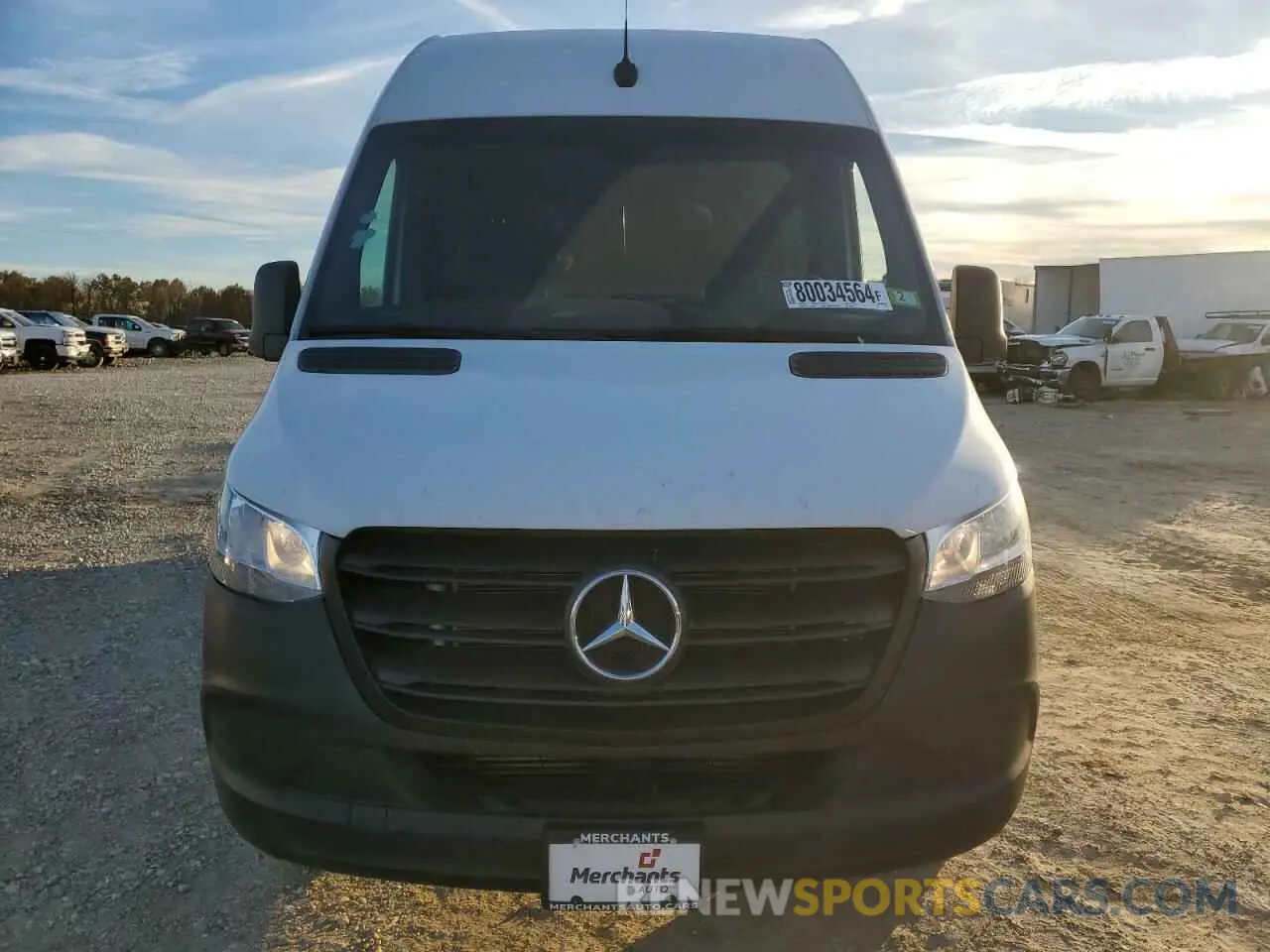 5 fotografías del automóvil dañado W1Y40CHY7MT062069 MERCEDES-BENZ SPRINTER 2021
