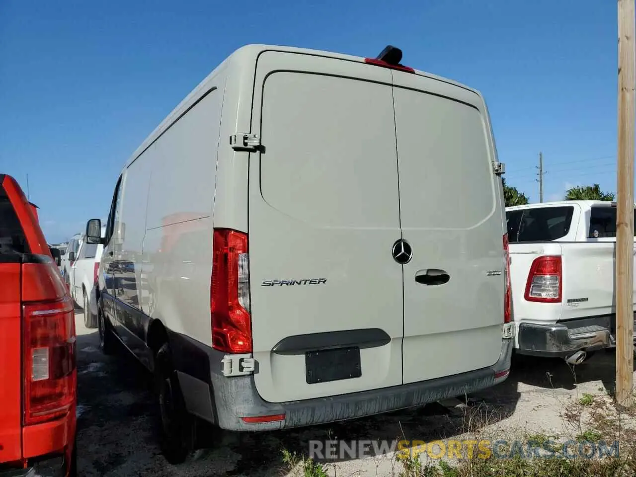 2 fotografías del automóvil dañado W1Y70BGY0MT066375 MERCEDES-BENZ SPRINTER 2021