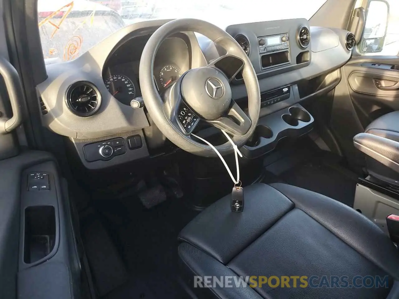 8 fotografías del automóvil dañado W1Y70BGY0MT066375 MERCEDES-BENZ SPRINTER 2021