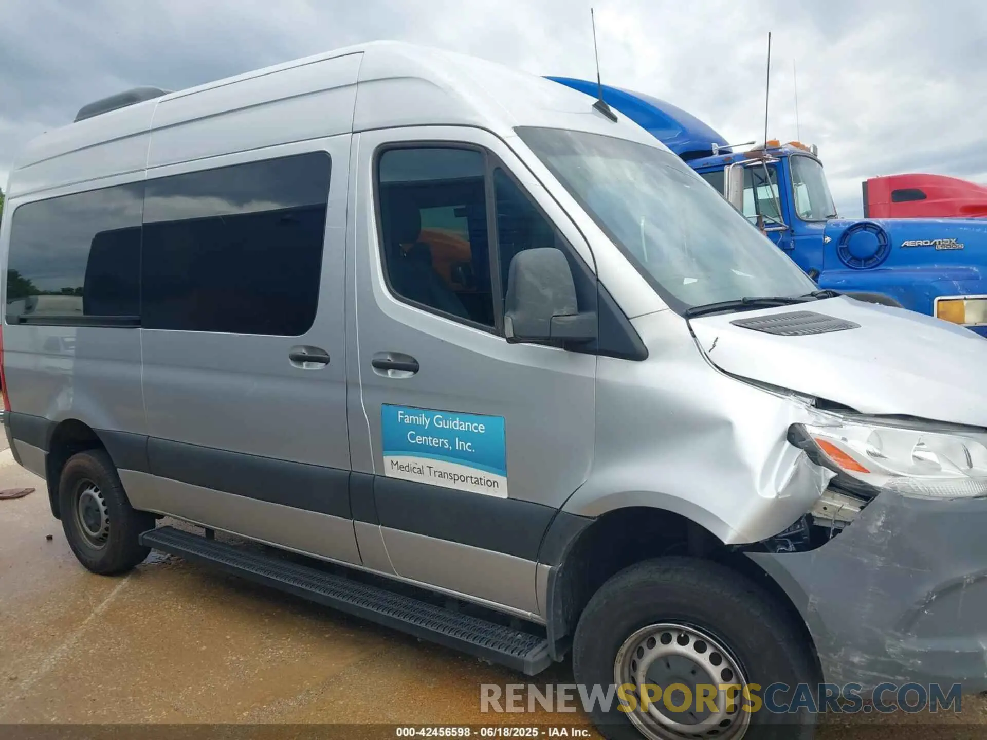 13 fotografías del automóvil dañado W1Z4EFVY0MT078911 MERCEDES-BENZ SPRINTER 2021