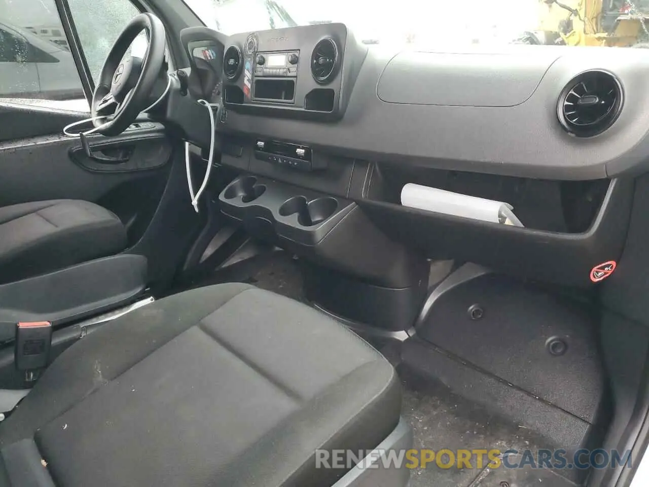 8 fotografías del automóvil dañado W1W40CHY6NT093405 MERCEDES-BENZ SPRINTER 2022