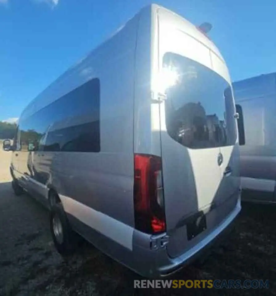 3 fotografías del automóvil dañado W1X8ND6Y1PT132833 MERCEDES-BENZ SPRINTER 2023