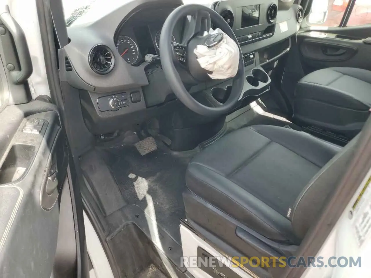 8 fotografías del automóvil dañado W1Y4NCHY8PT154460 MERCEDES-BENZ SPRINTER 2023