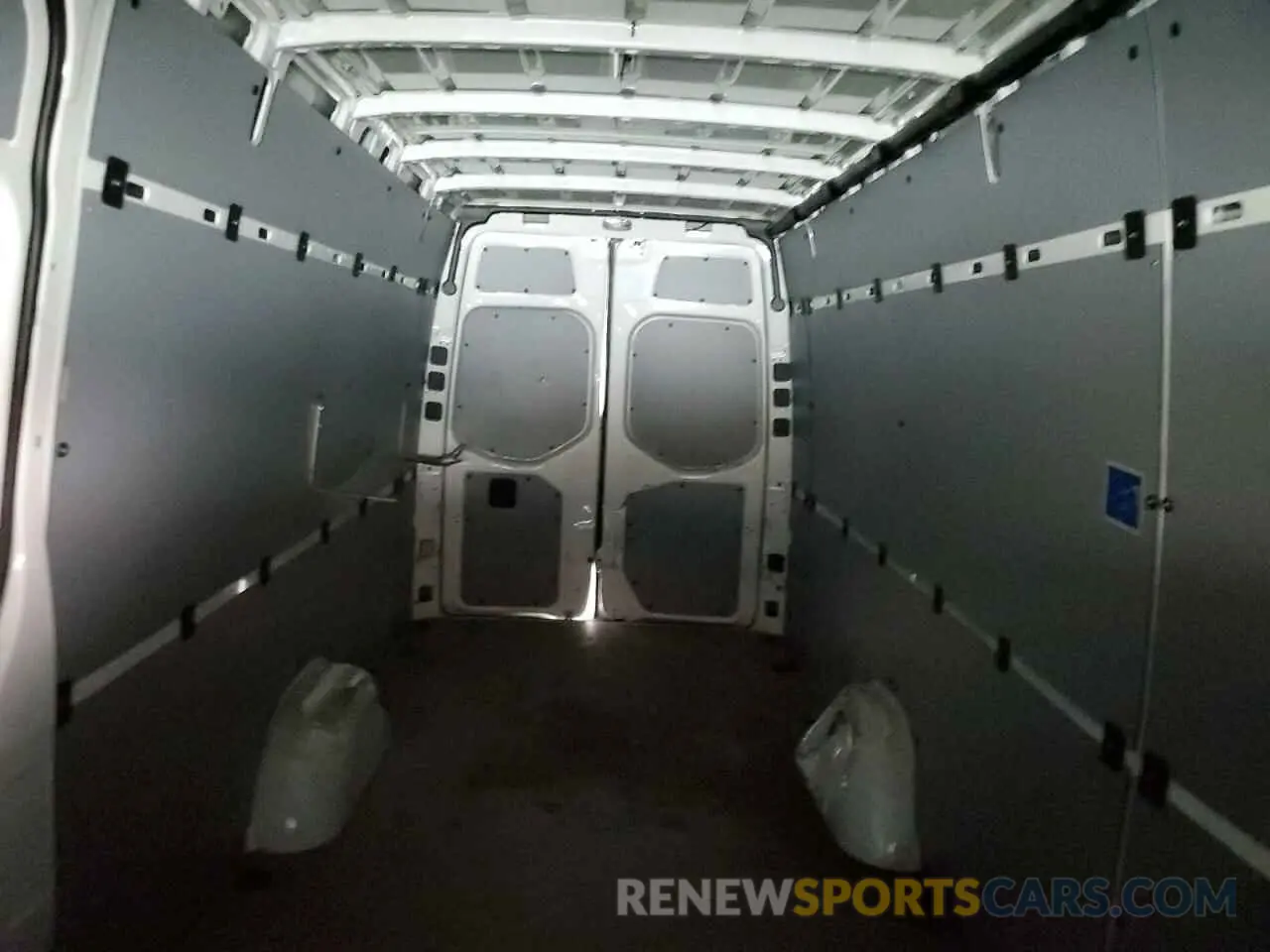 10 fotografías del automóvil dañado W1Y4NDHYXPT150108 MERCEDES-BENZ SPRINTER 2023