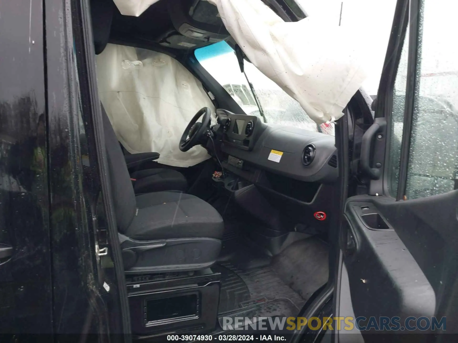 5 fotografías del automóvil dañado W1Y5NCHY6PT121882 MERCEDES-BENZ SPRINTER 2023