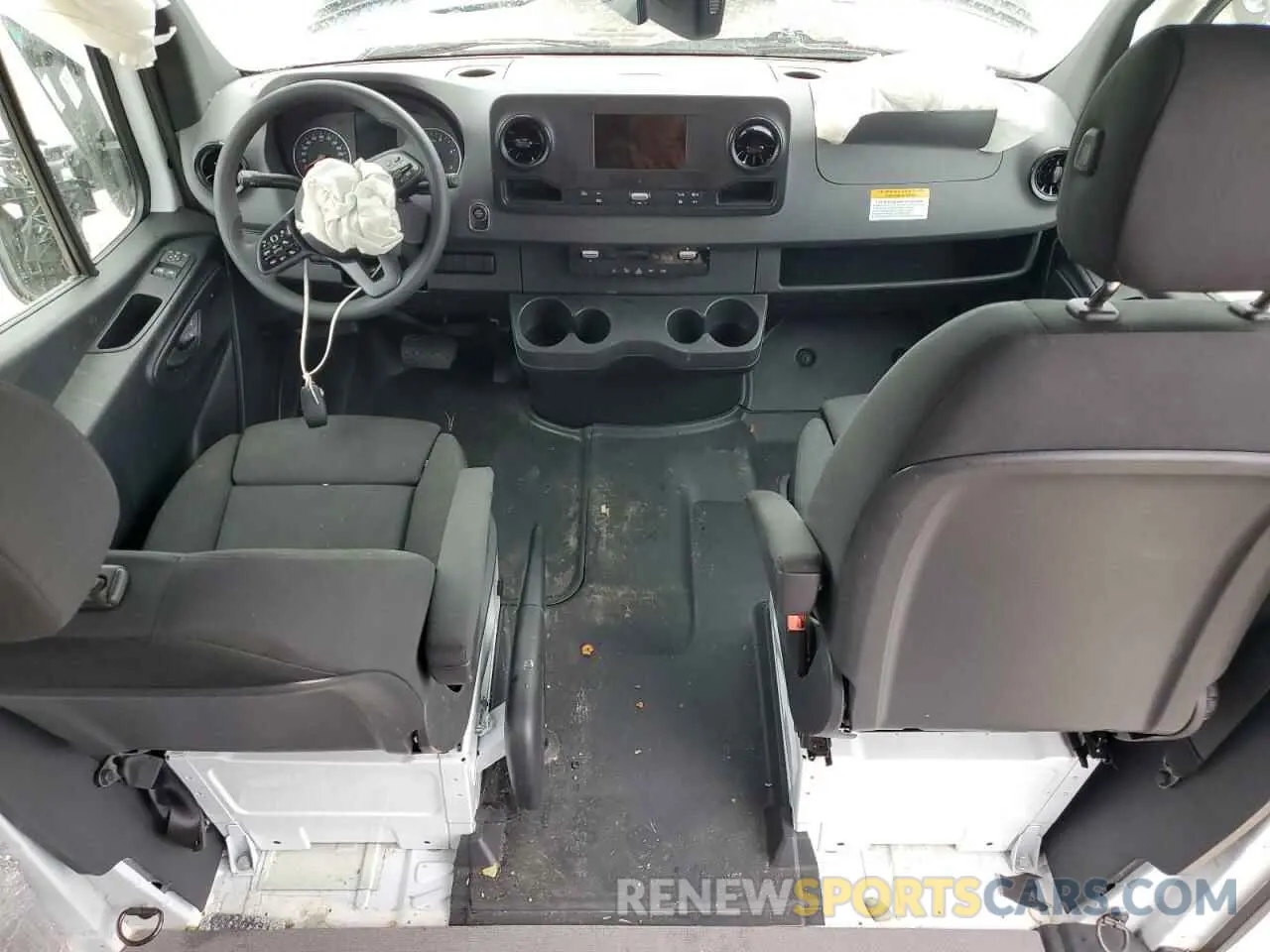 8 fotografías del automóvil dañado W1Y4NDHY9RT191364 MERCEDES-BENZ SPRINTER 2024