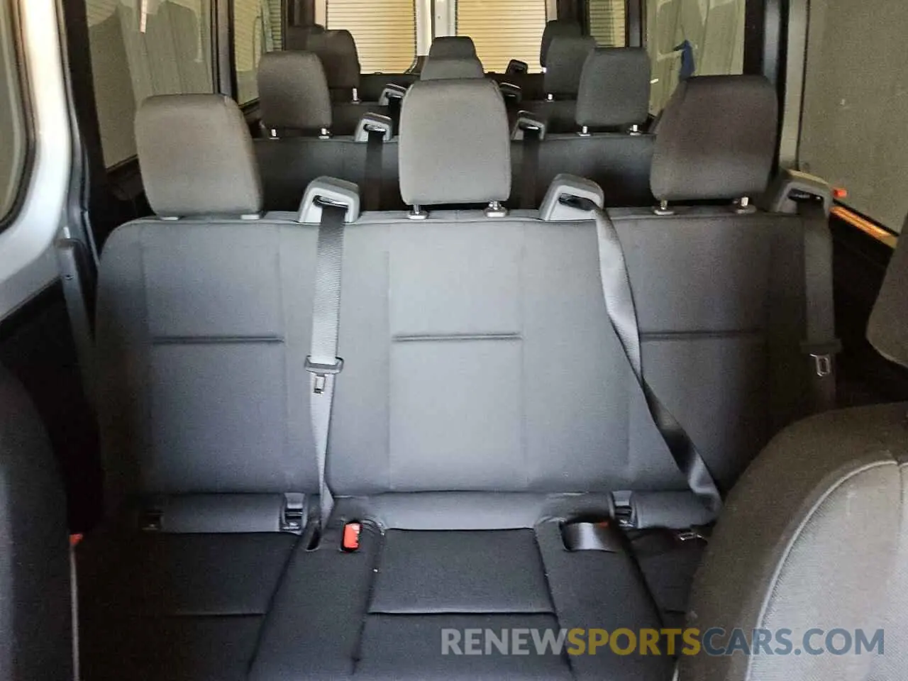 10 fotografías del automóvil dañado W1Z4KGHY8ST199421 MERCEDES-BENZ SPRINTER 2025