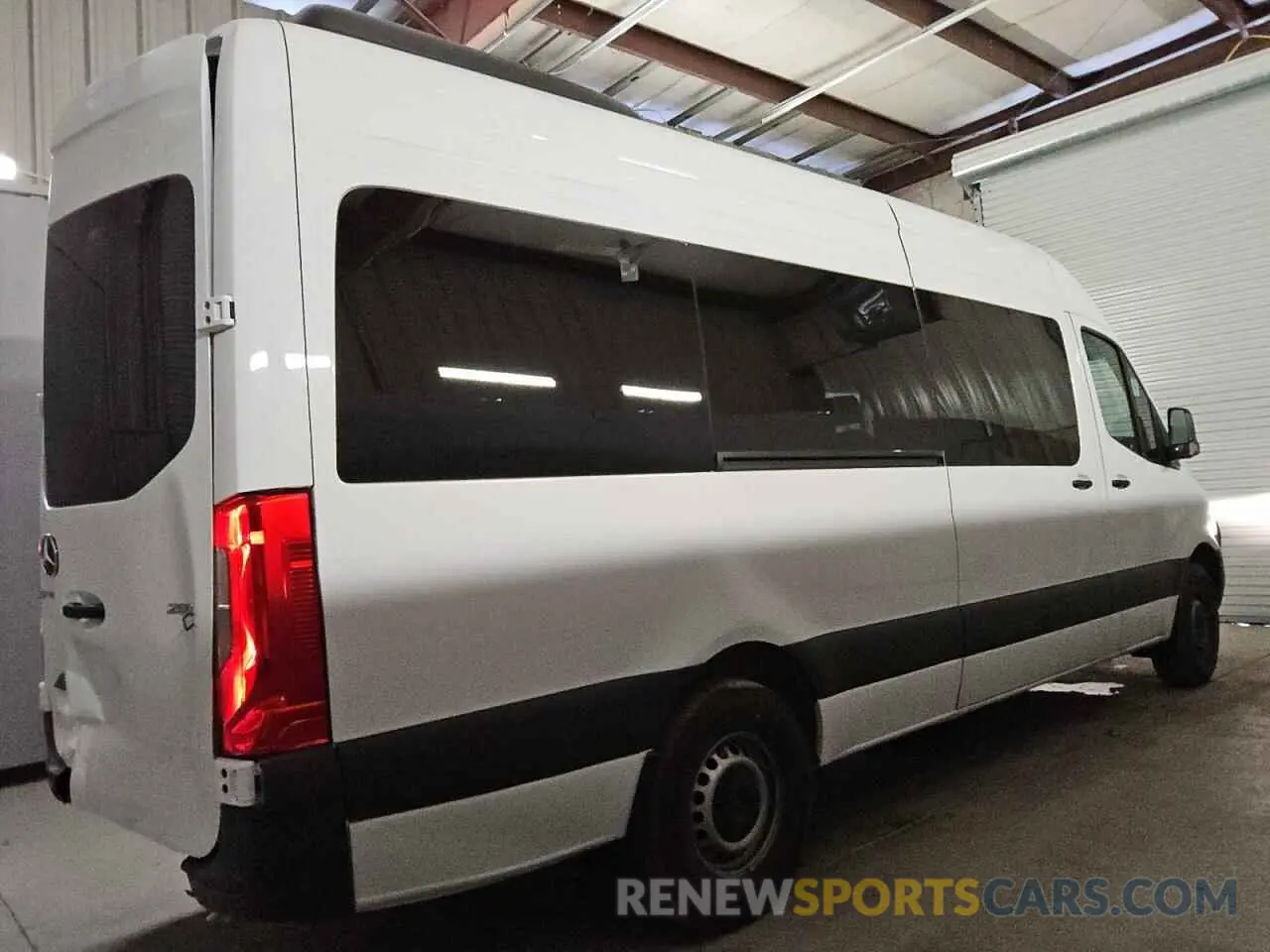 3 fotografías del automóvil dañado W1Z4KGHY8ST199421 MERCEDES-BENZ SPRINTER 2025