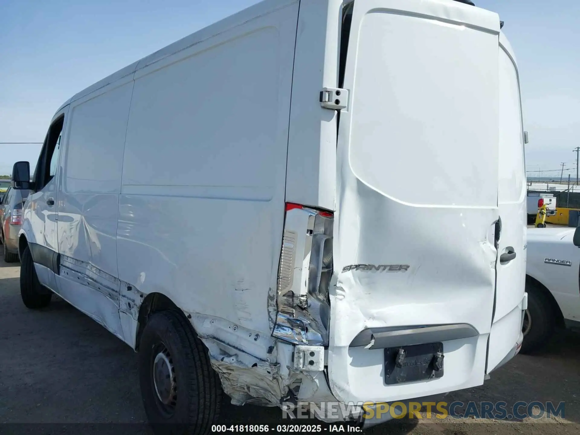 6 fotografías del automóvil dañado WD3PF0CD6KP024187 MERCEDES-BENZ SPRINTER 2500 2019