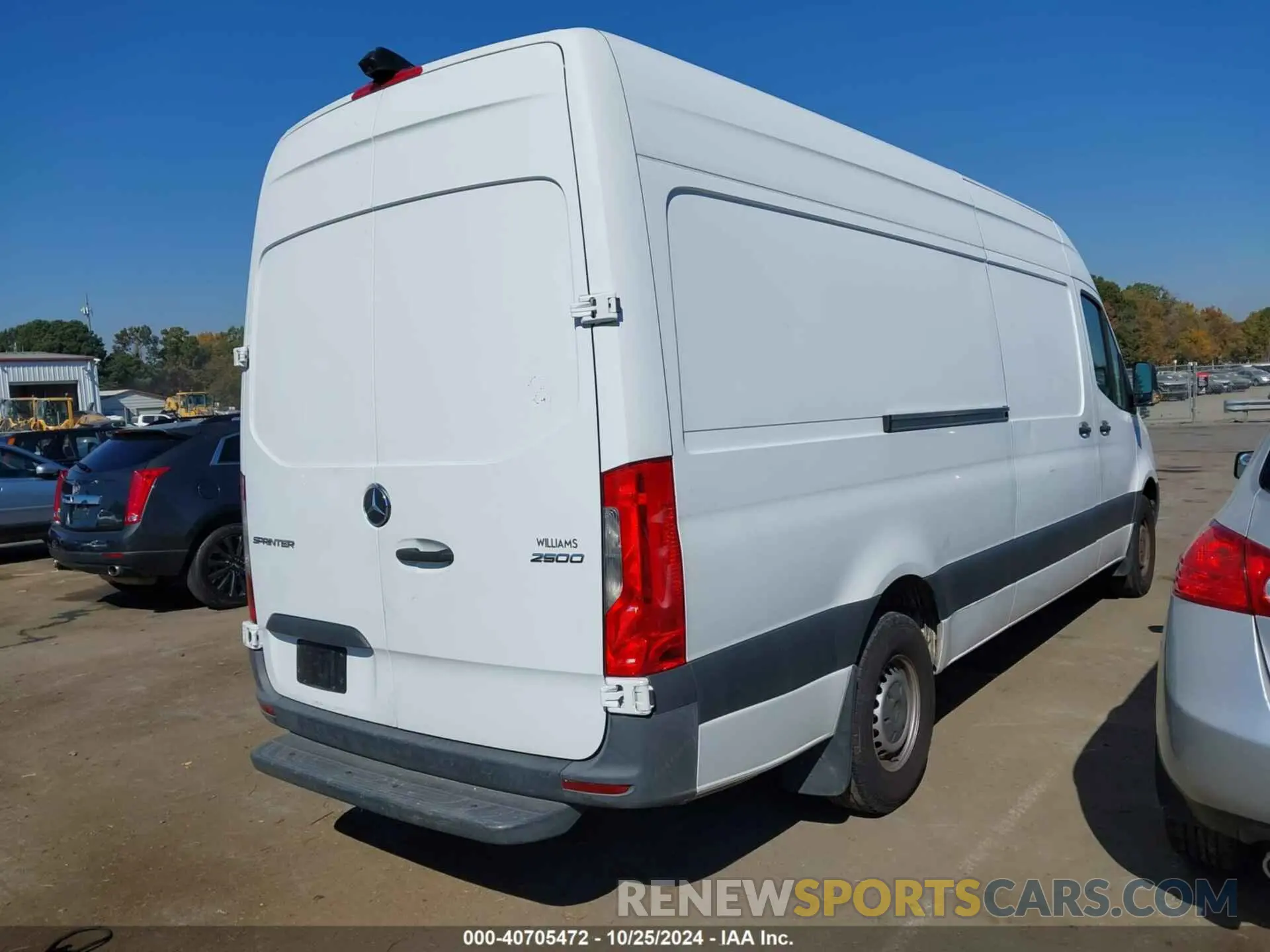 4 fotografías del automóvil dañado WD3PF1CD5KP036692 MERCEDES-BENZ SPRINTER 2500 2019