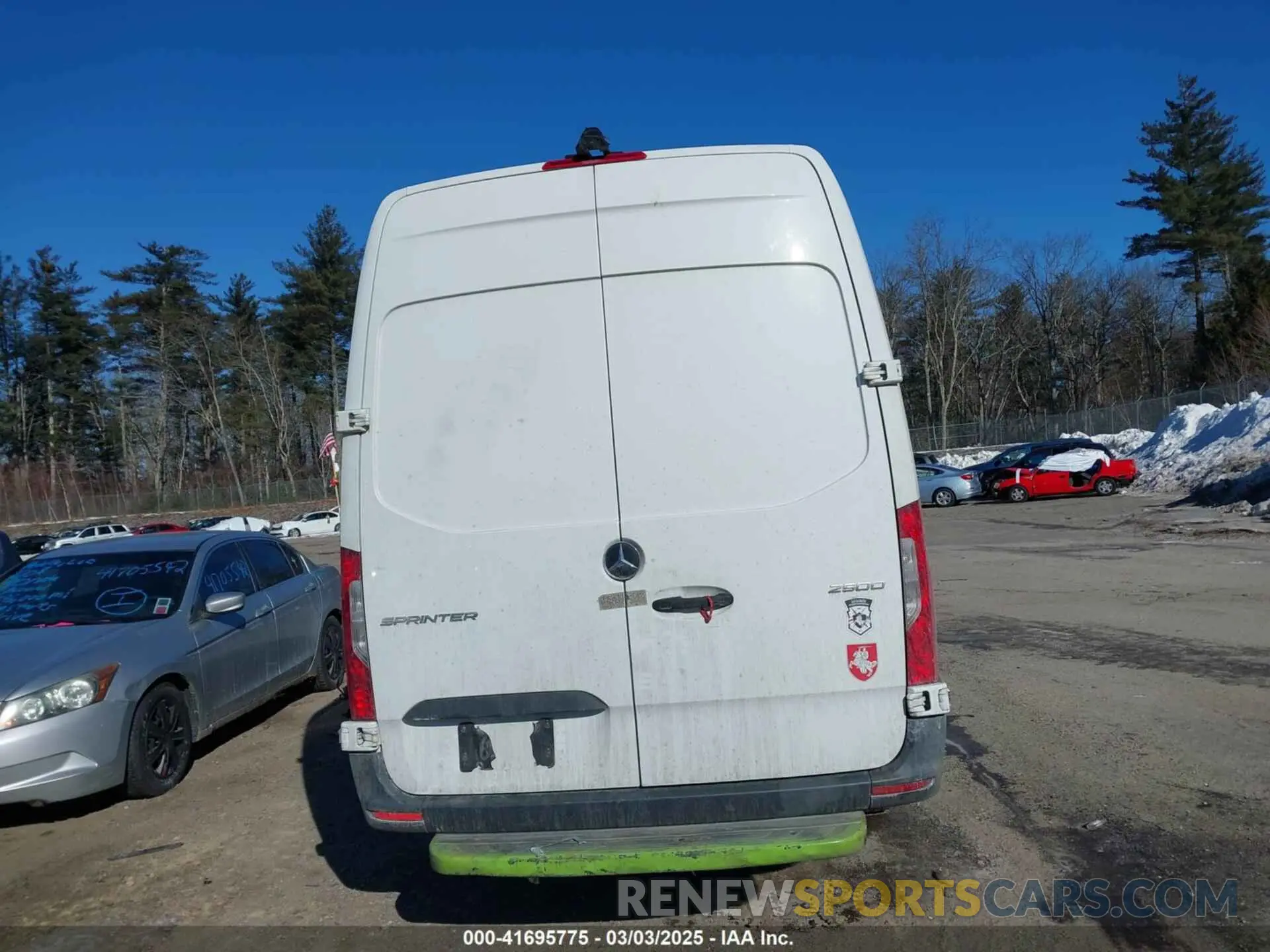 16 fotografías del automóvil dañado WD3PF1CD7KP029498 MERCEDES-BENZ SPRINTER 2500 2019