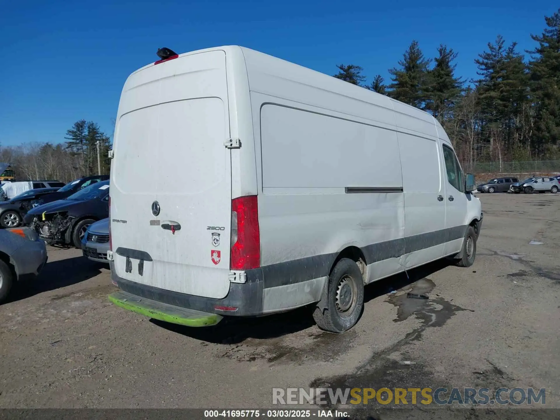4 fotografías del automóvil dañado WD3PF1CD7KP029498 MERCEDES-BENZ SPRINTER 2500 2019