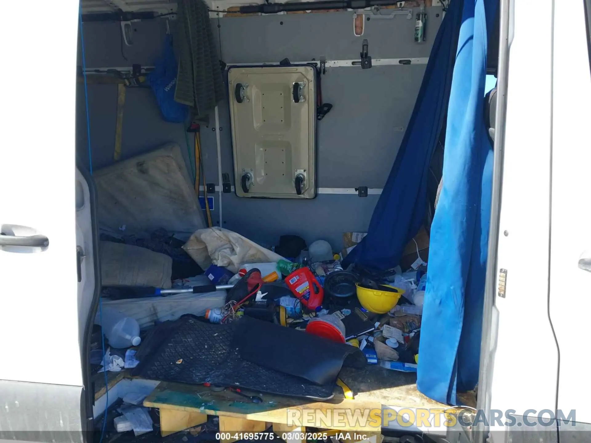 8 fotografías del automóvil dañado WD3PF1CD7KP029498 MERCEDES-BENZ SPRINTER 2500 2019
