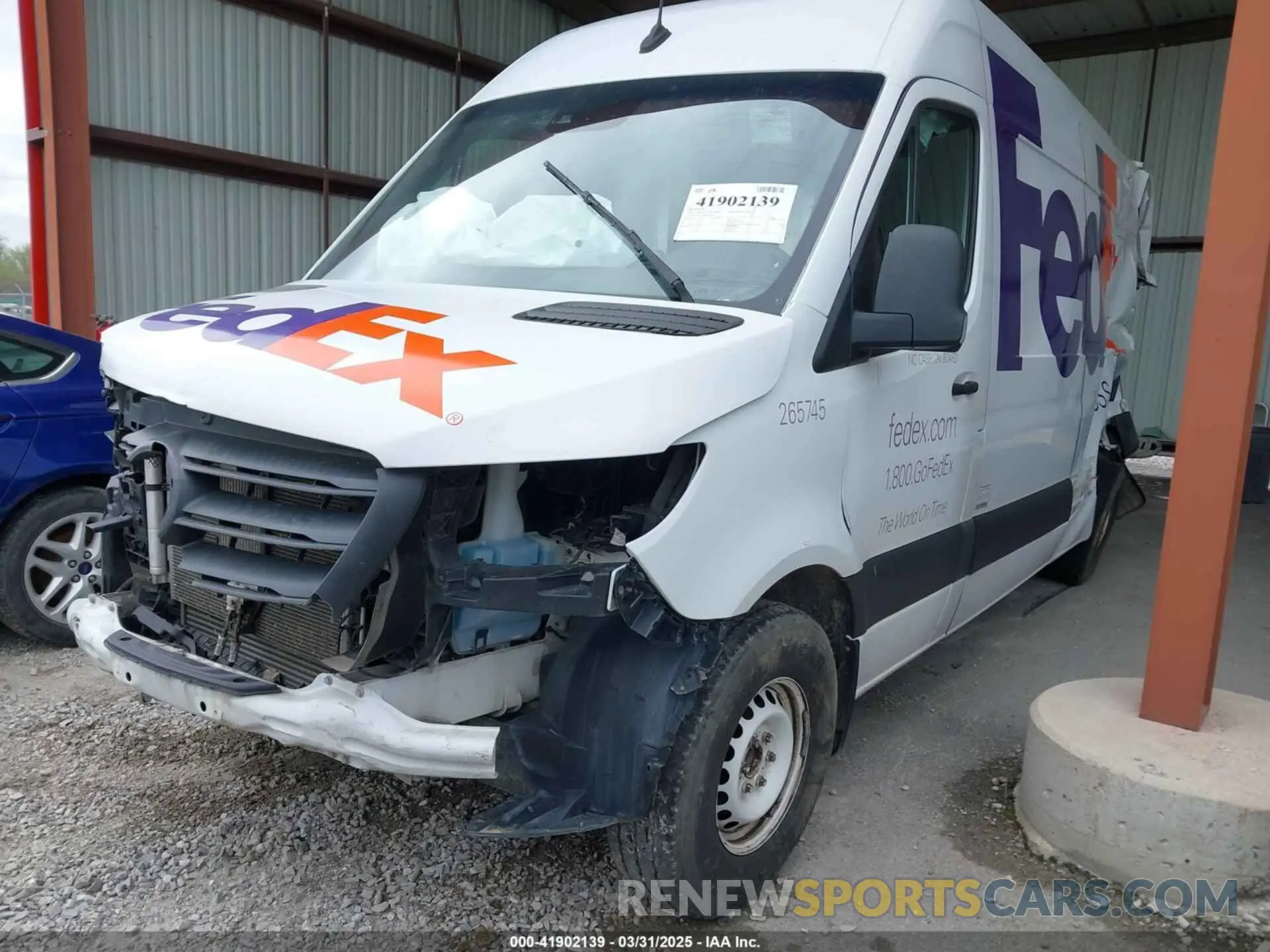 2 fotografías del automóvil dañado WD3PF1CD7KP105950 MERCEDES-BENZ SPRINTER 2500 2019