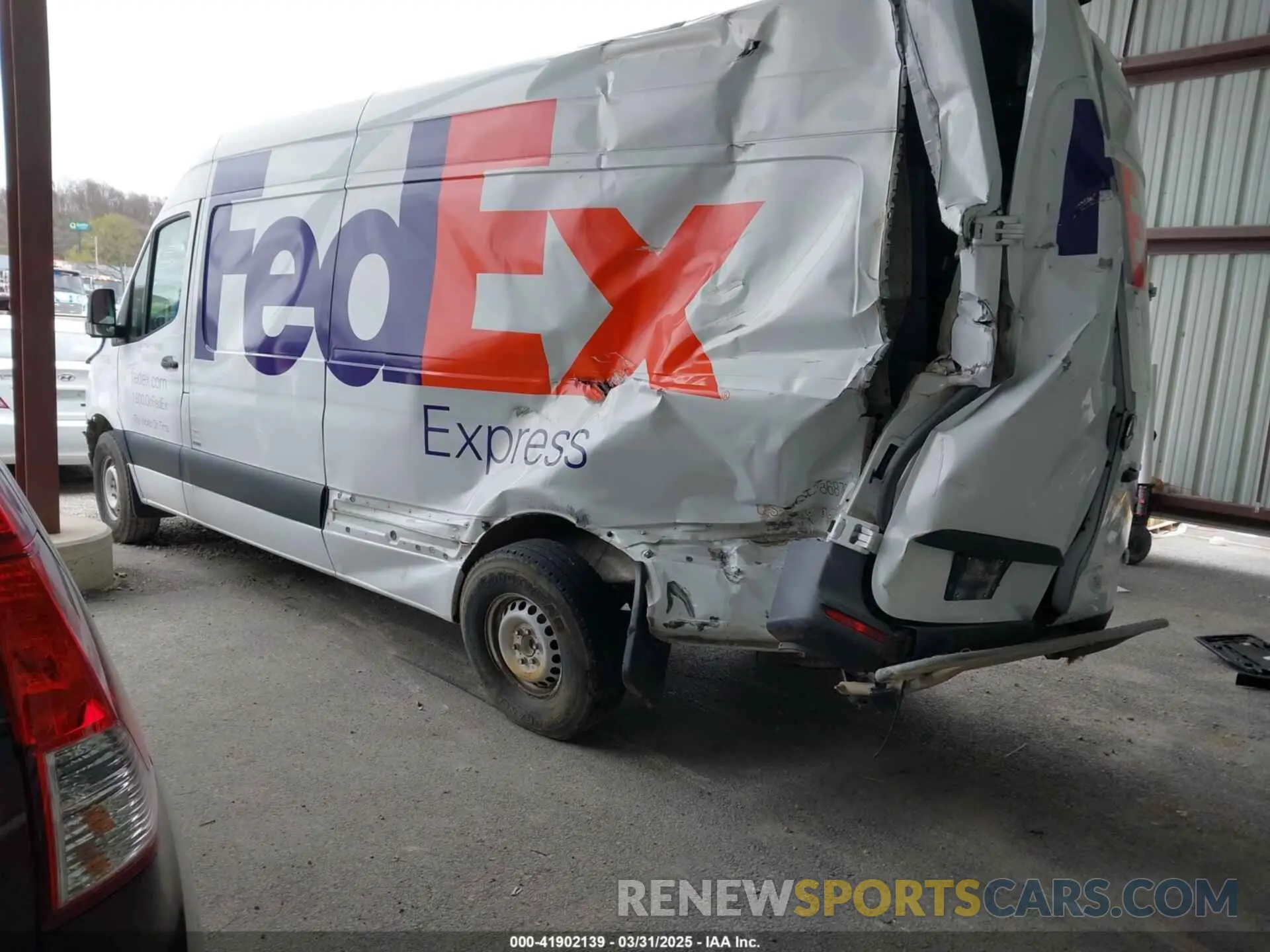 3 fotografías del automóvil dañado WD3PF1CD7KP105950 MERCEDES-BENZ SPRINTER 2500 2019