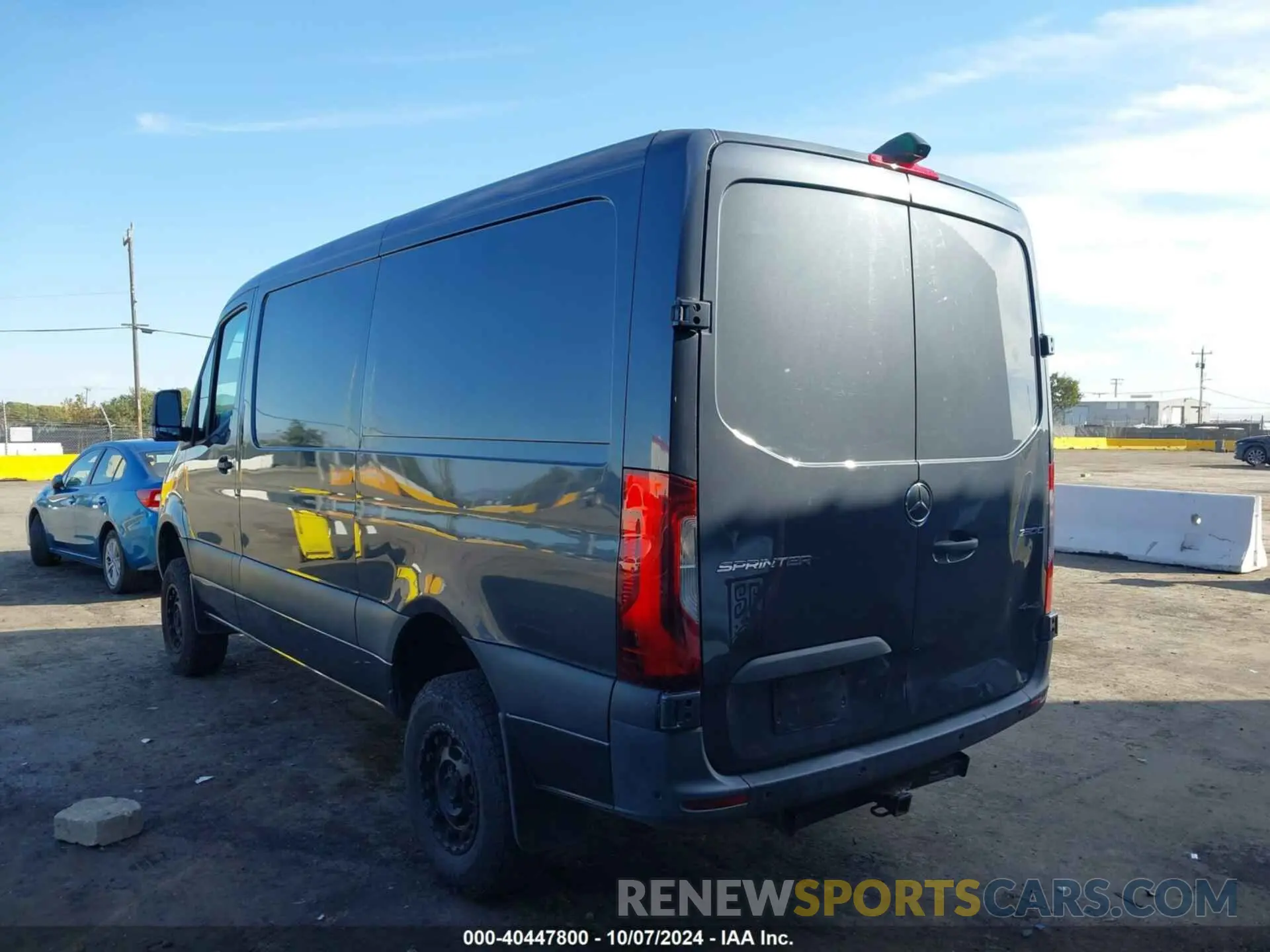 3 fotografías del automóvil dañado WD4FF0CD6KP175876 MERCEDES-BENZ SPRINTER 2500 2019