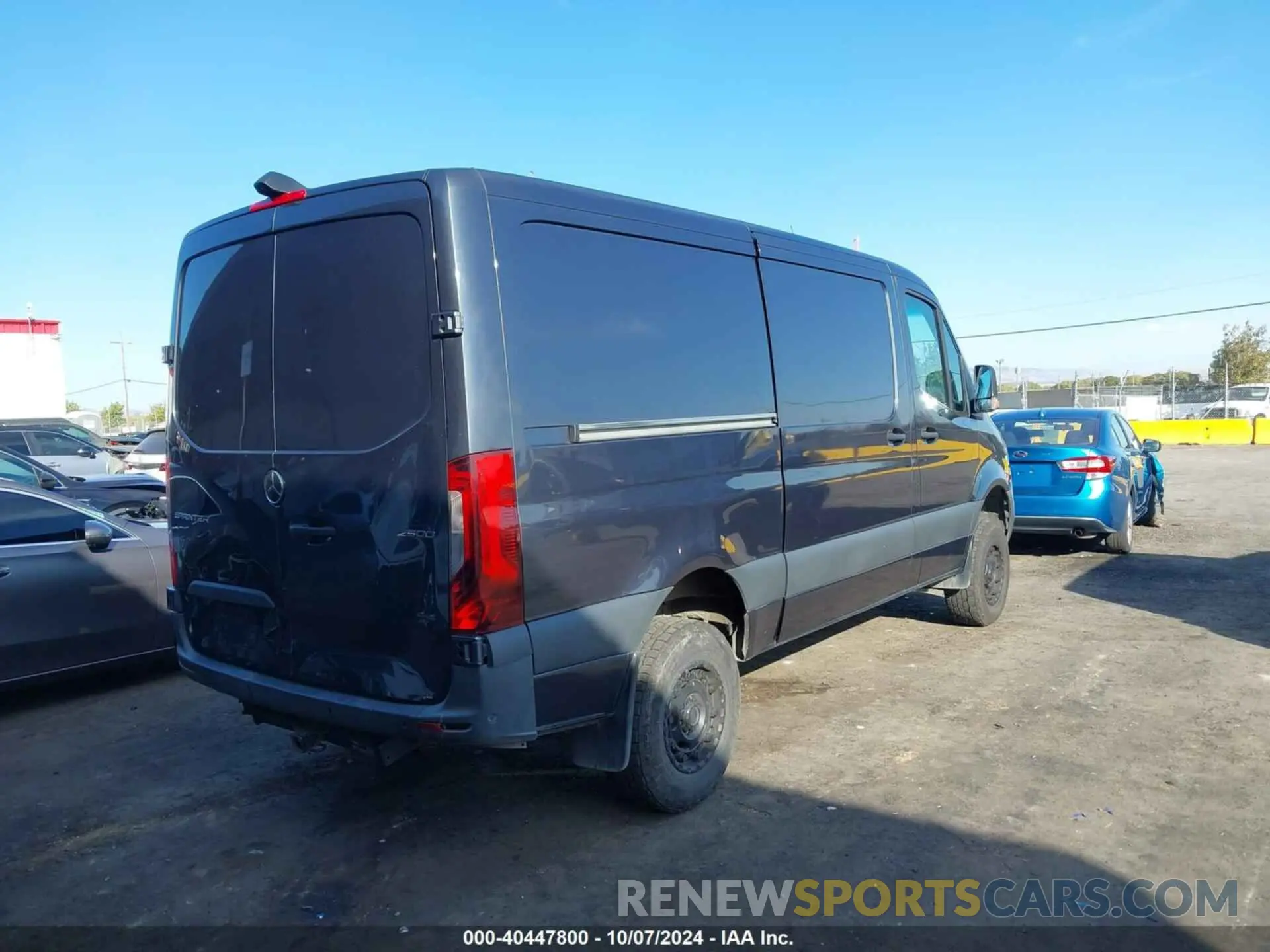 4 fotografías del automóvil dañado WD4FF0CD6KP175876 MERCEDES-BENZ SPRINTER 2500 2019