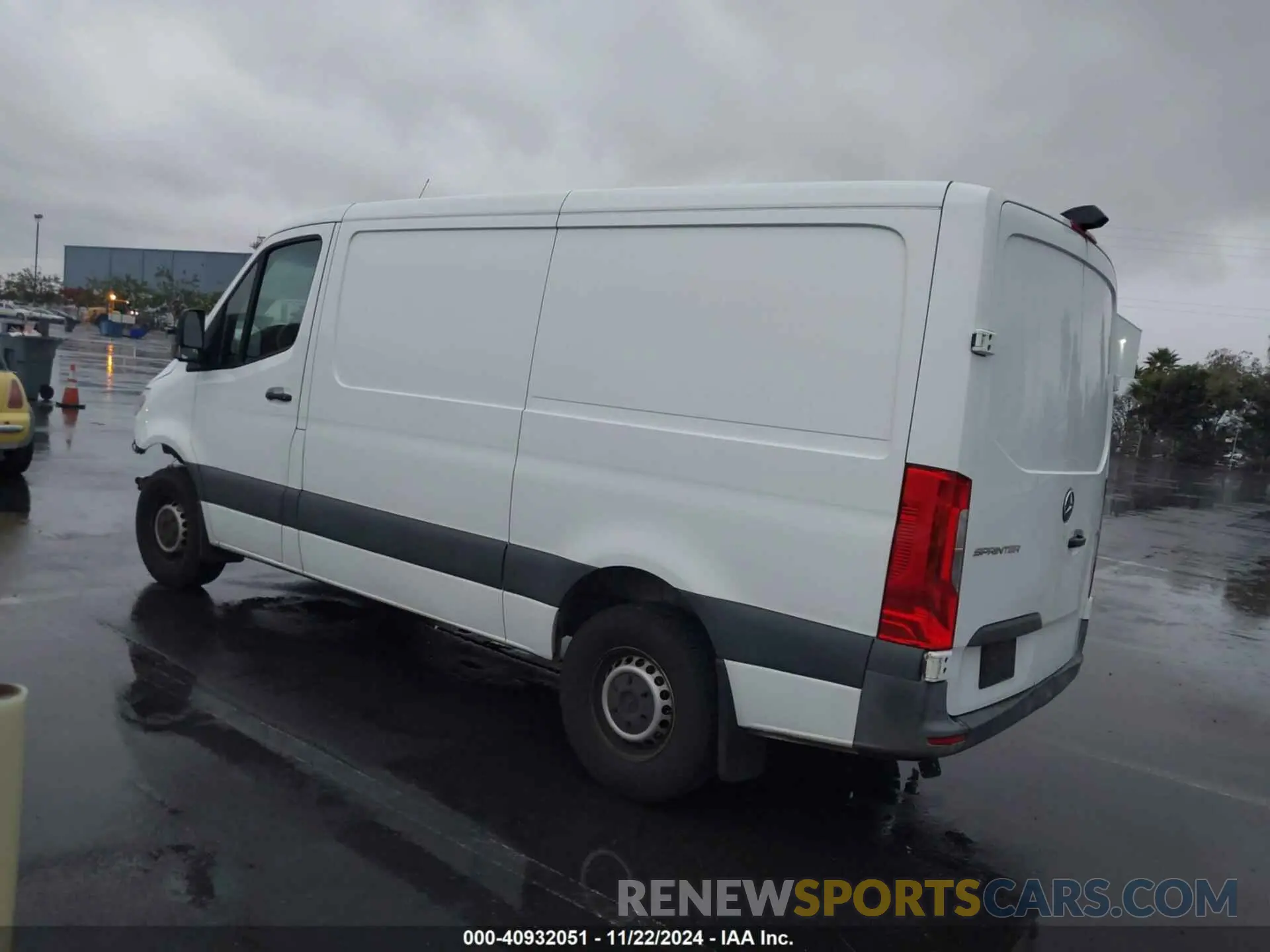 3 fotografías del automóvil dañado WD4PF0CD0KP153912 MERCEDES-BENZ SPRINTER 2500 2019