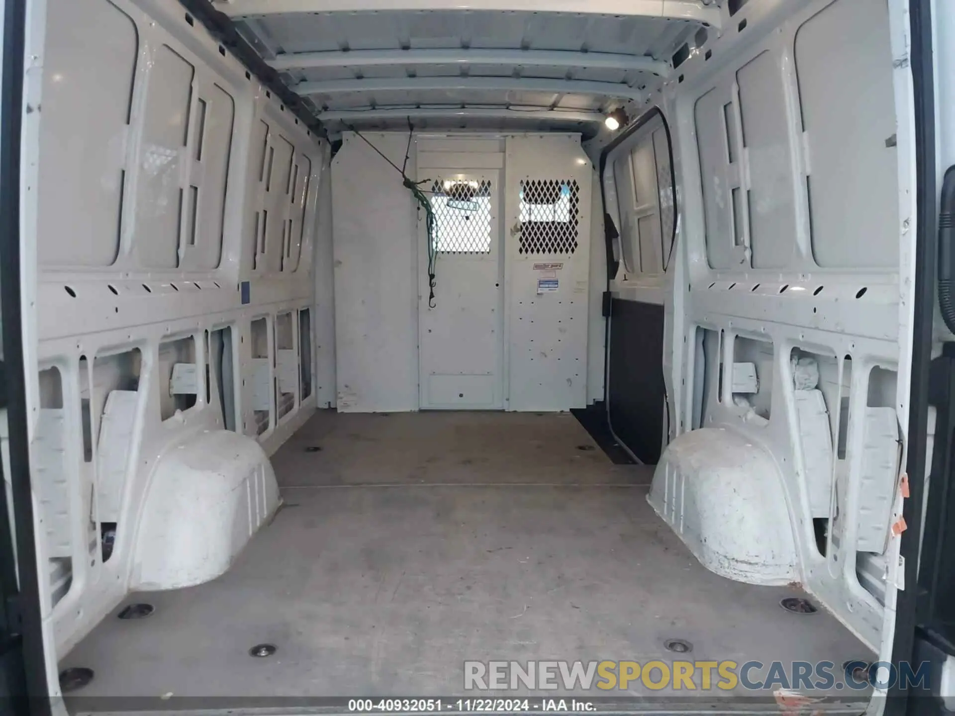 8 fotografías del automóvil dañado WD4PF0CD0KP153912 MERCEDES-BENZ SPRINTER 2500 2019