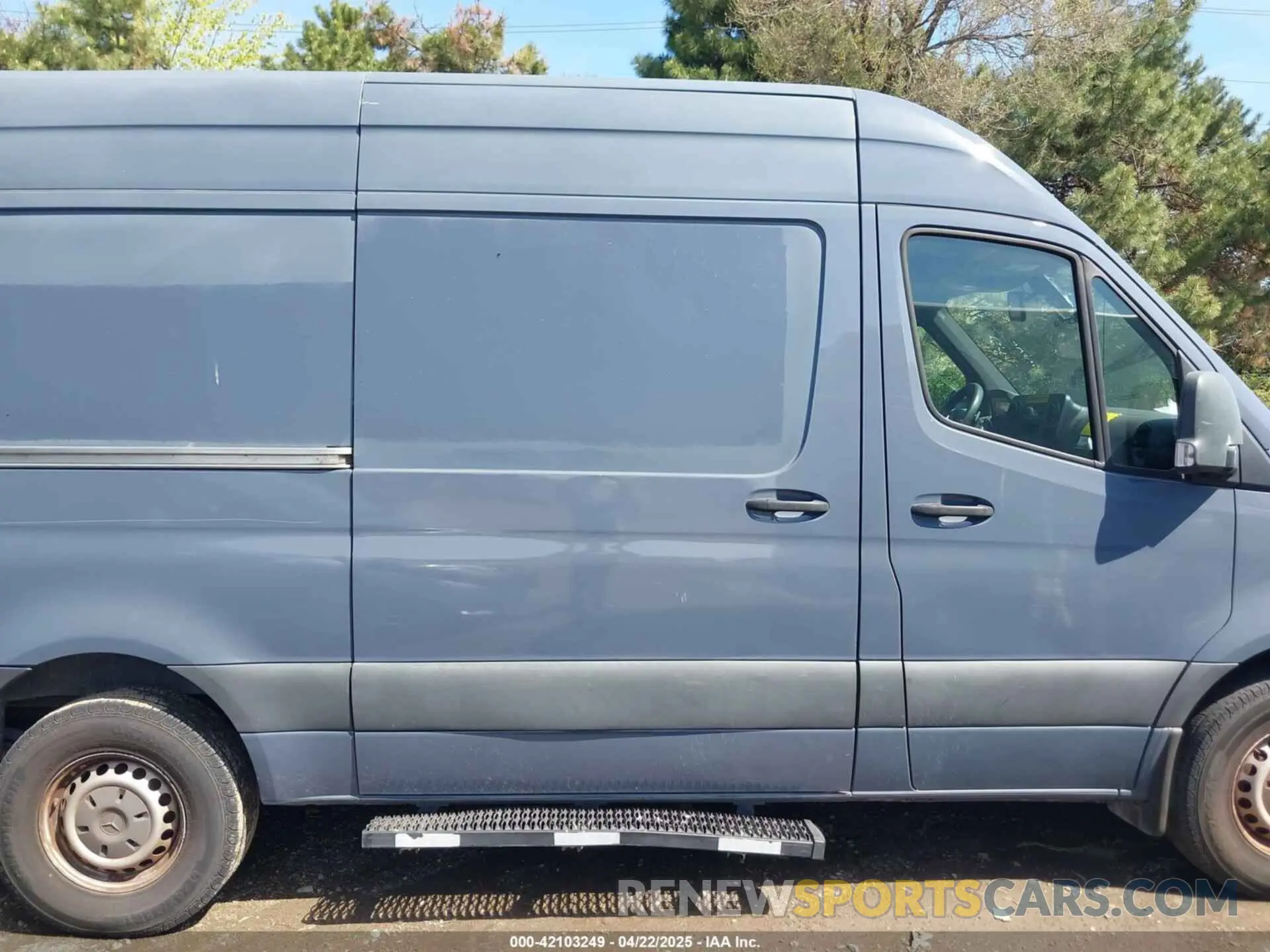 12 fotografías del automóvil dañado WD4PF0CD6KP044032 MERCEDES-BENZ SPRINTER 2500 2019
