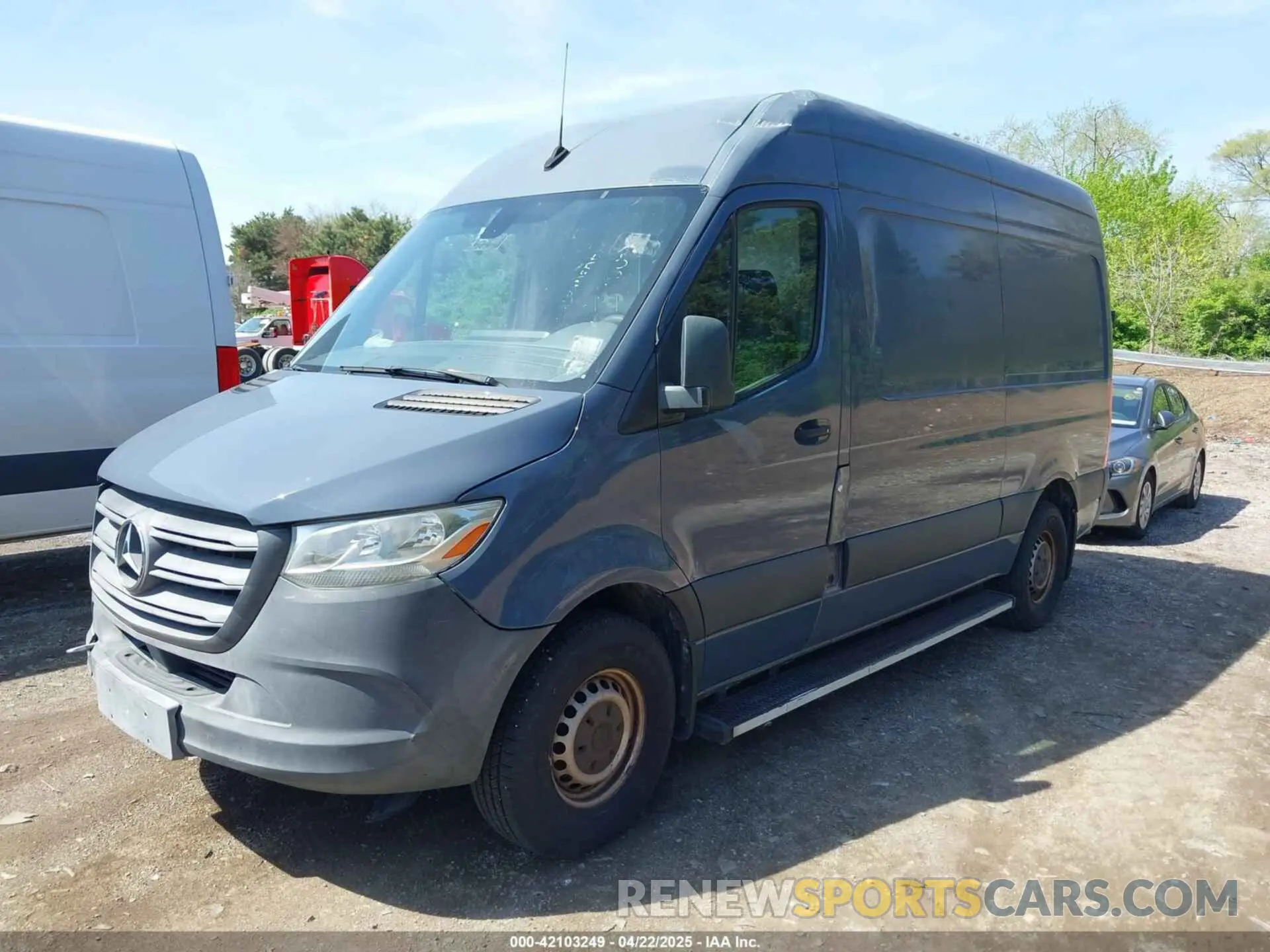2 fotografías del automóvil dañado WD4PF0CD6KP044032 MERCEDES-BENZ SPRINTER 2500 2019