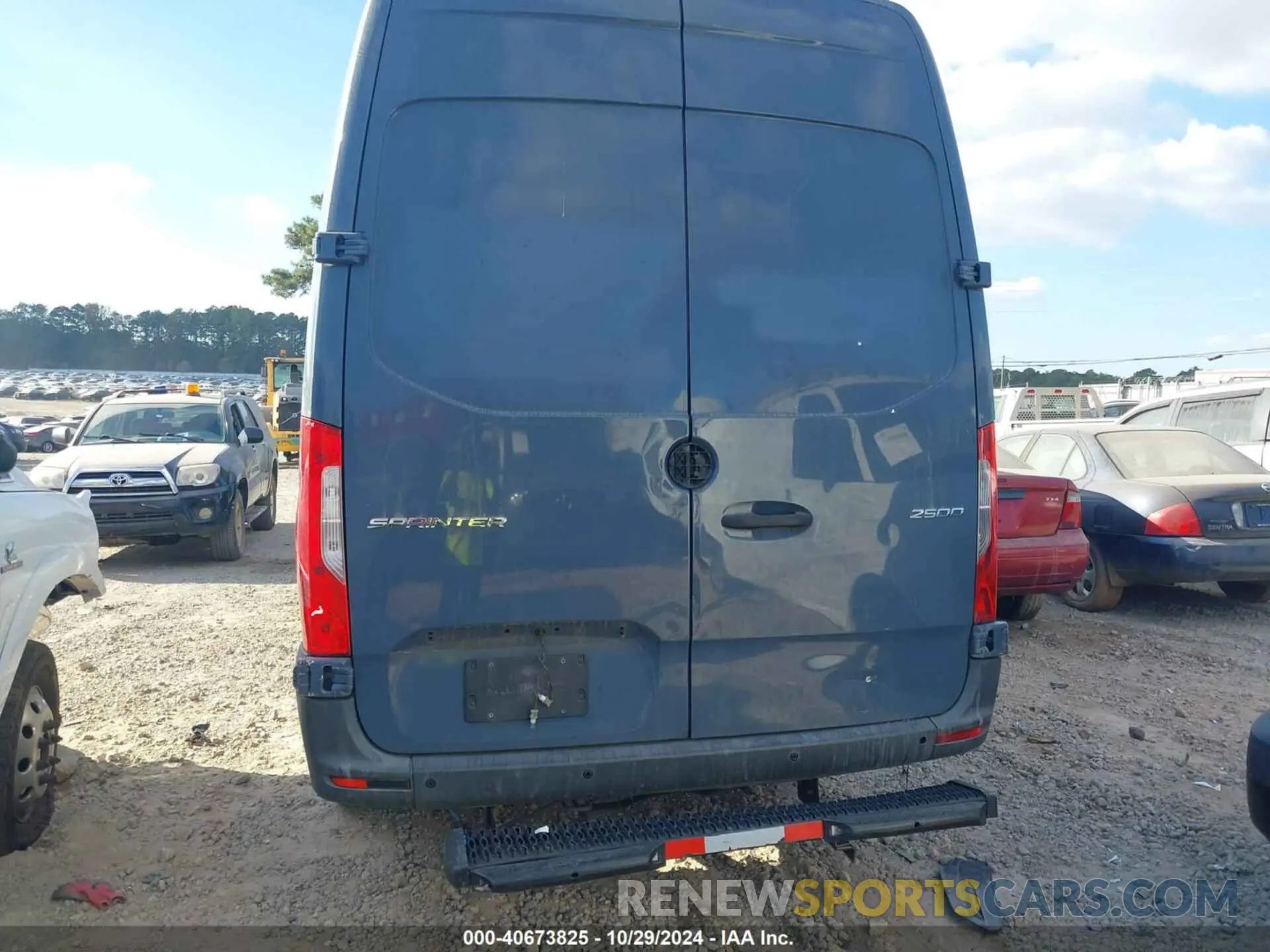 16 fotografías del automóvil dañado WD4PF1CD3KP128976 MERCEDES-BENZ SPRINTER 2500 2019
