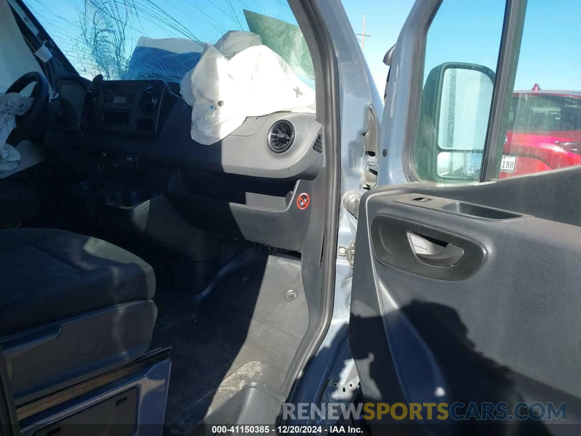 5 fotografías del automóvil dañado WD4PF1CD4KP128193 MERCEDES-BENZ SPRINTER 2500 2019