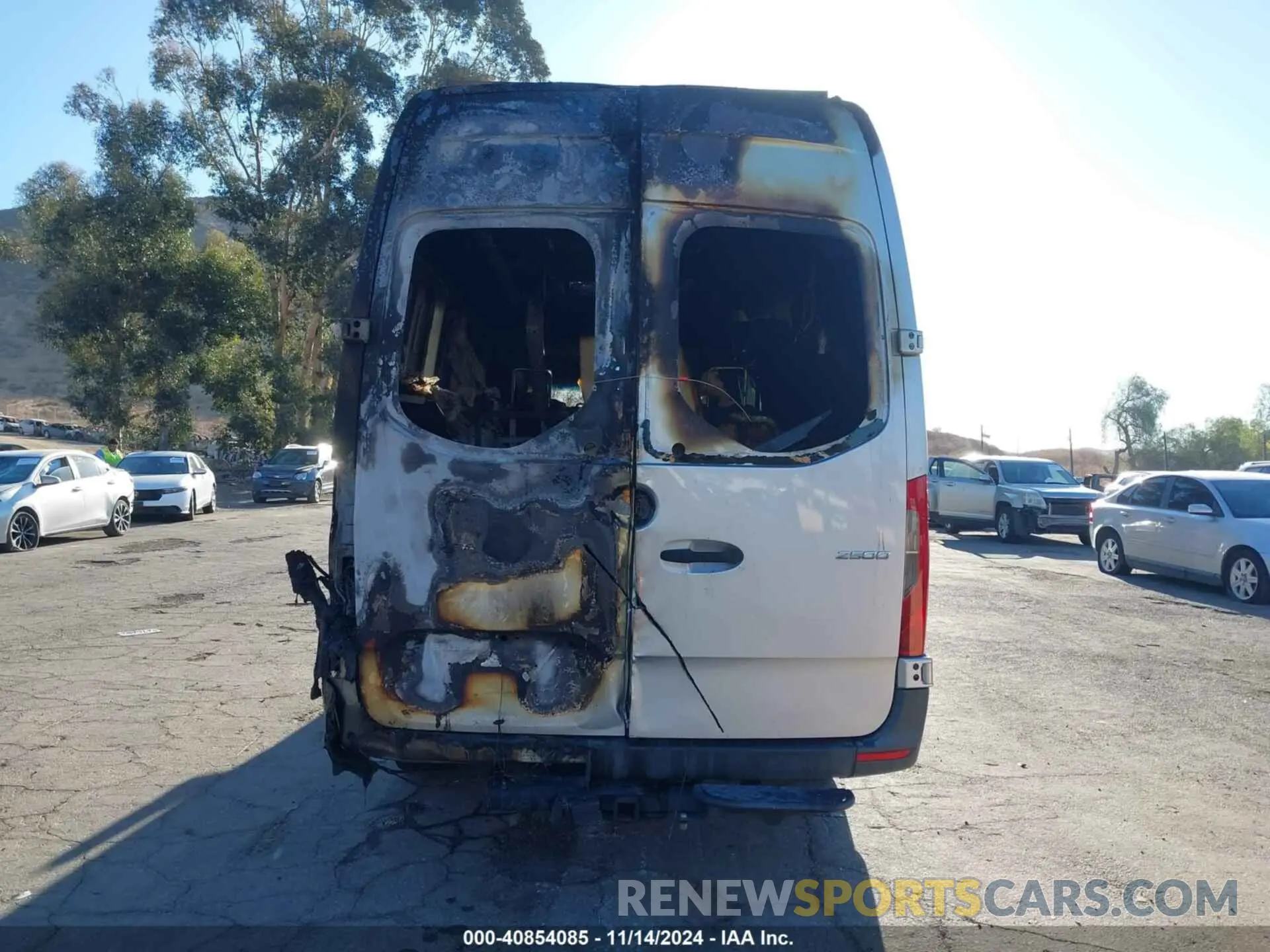 16 fotografías del automóvil dañado WD4PF1CD5KP082325 MERCEDES-BENZ SPRINTER 2500 2019