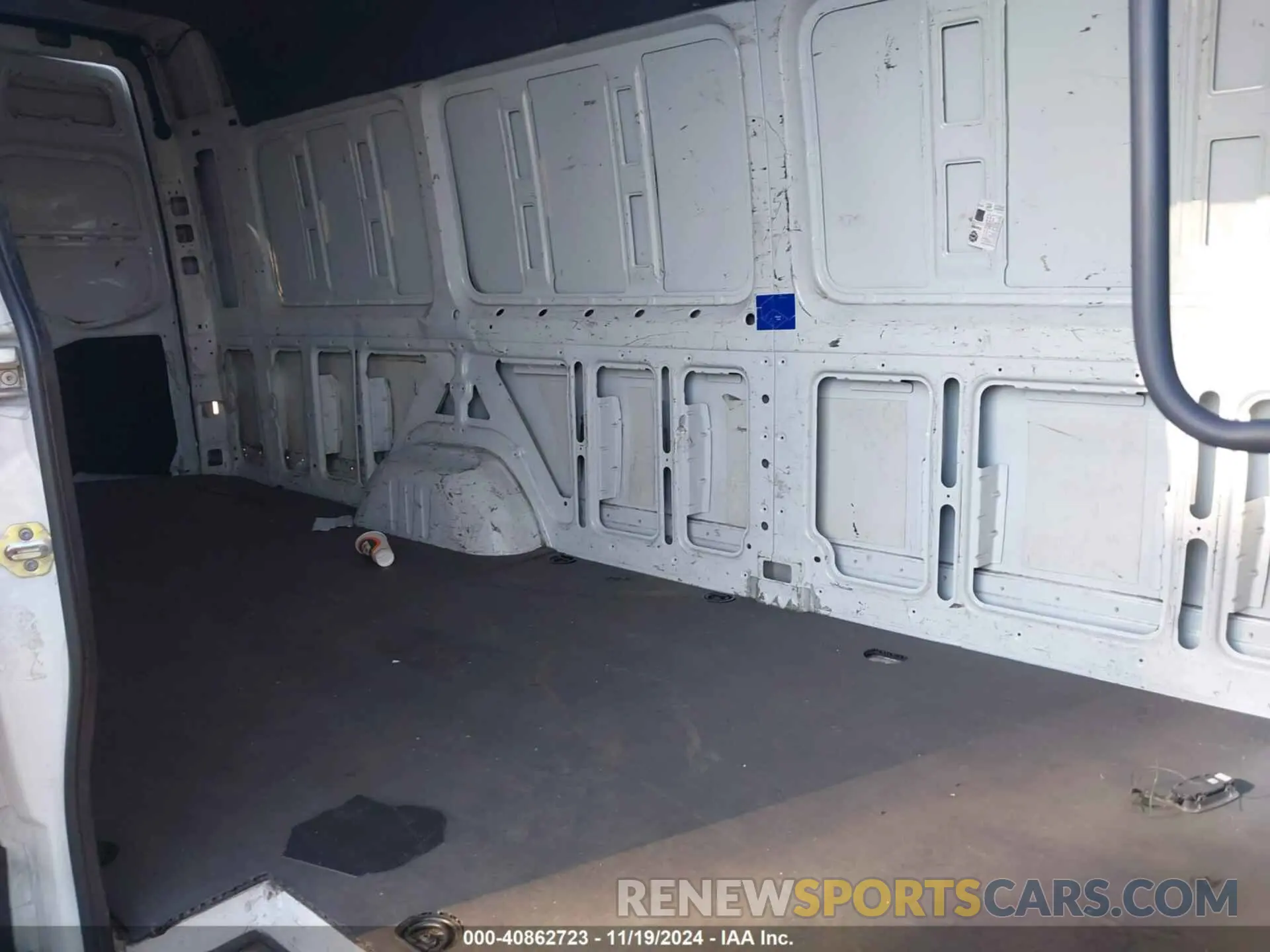 8 fotografías del automóvil dañado WD4PF1CD7KT008931 MERCEDES-BENZ SPRINTER 2500 2019