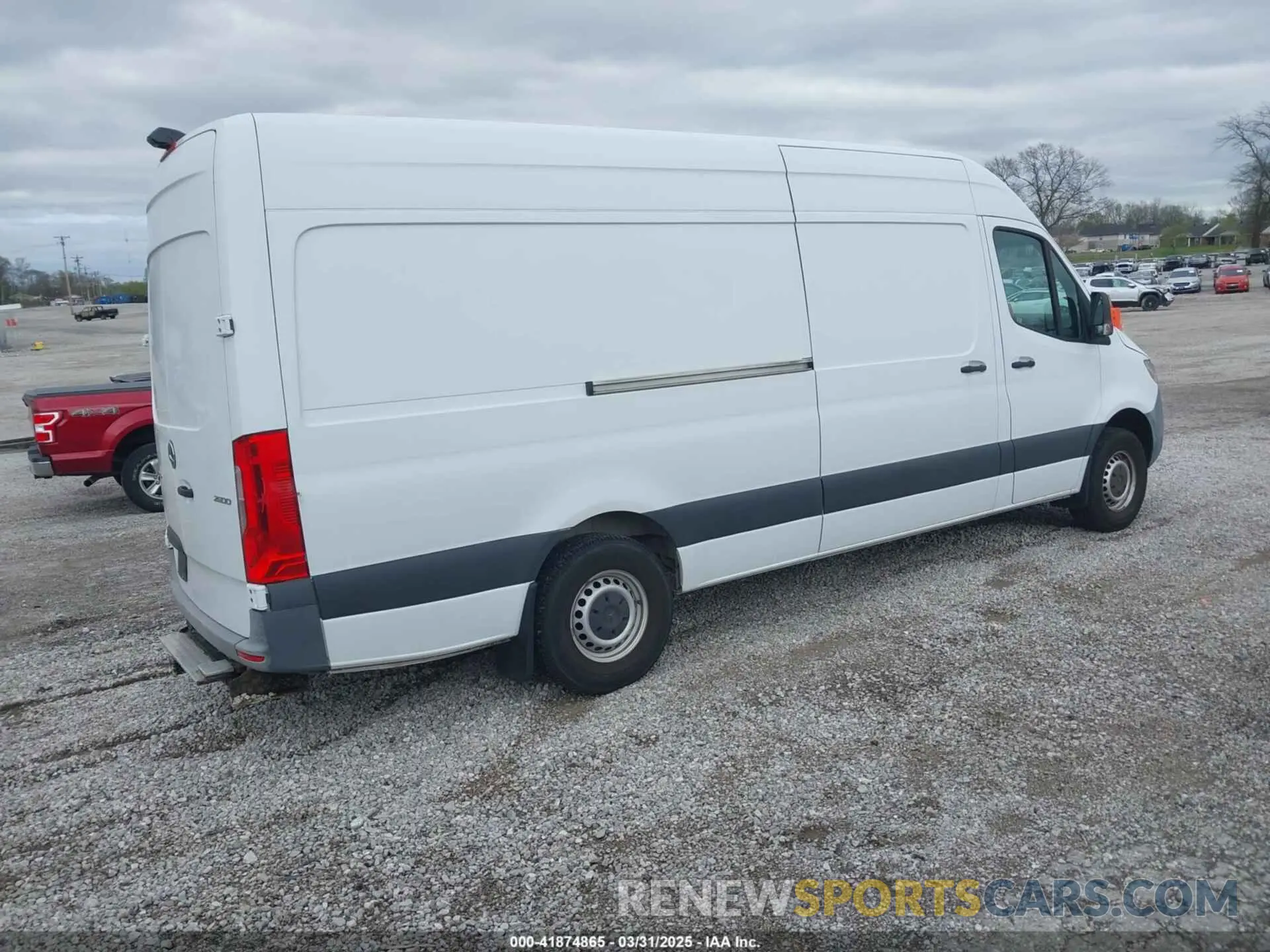 4 fotografías del automóvil dañado WD4PF1ED7KT008196 MERCEDES-BENZ SPRINTER 2500 2019