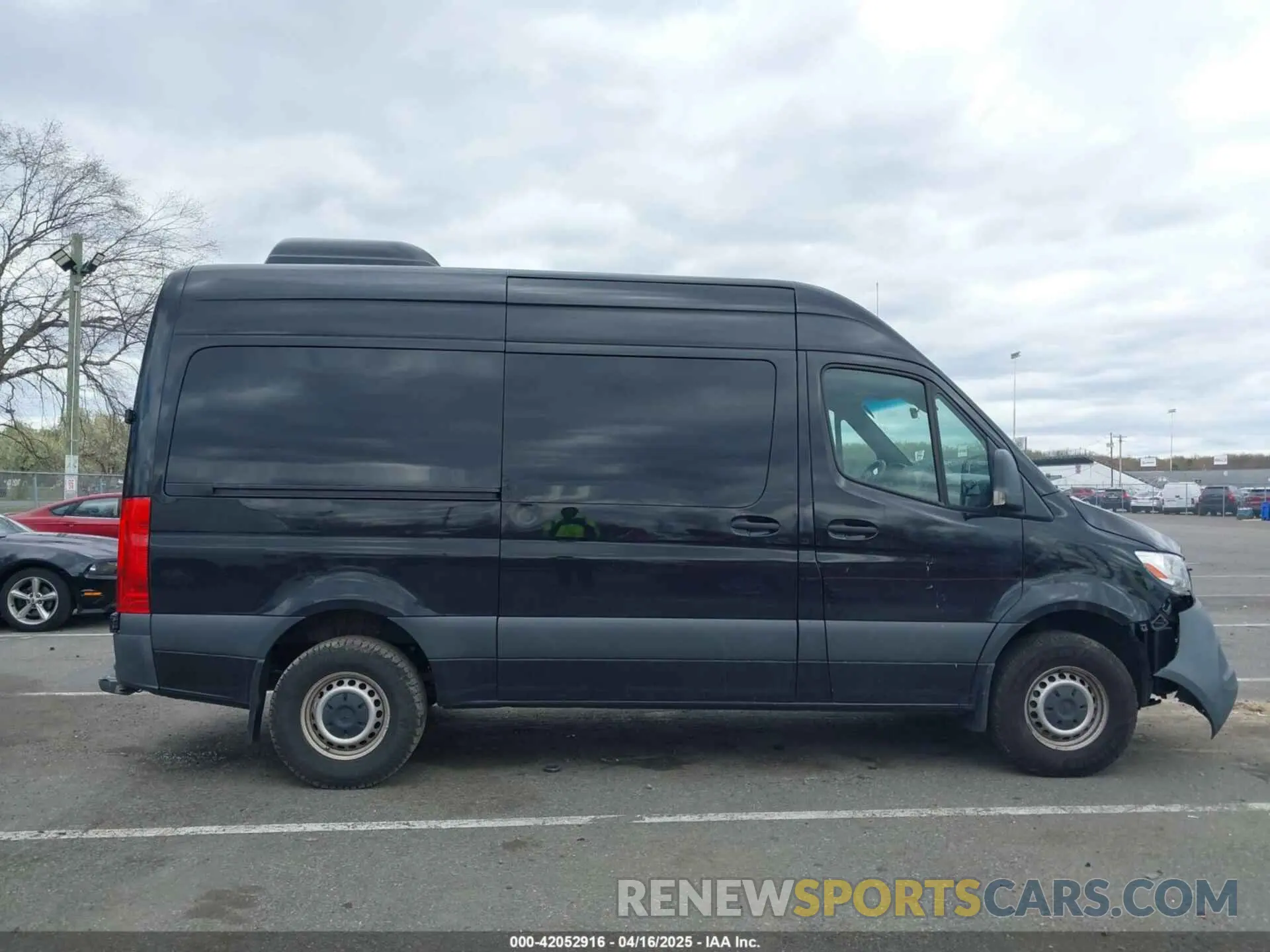 13 fotografías del automóvil dañado WDZPF0CD3KP130537 MERCEDES-BENZ SPRINTER 2500 2019